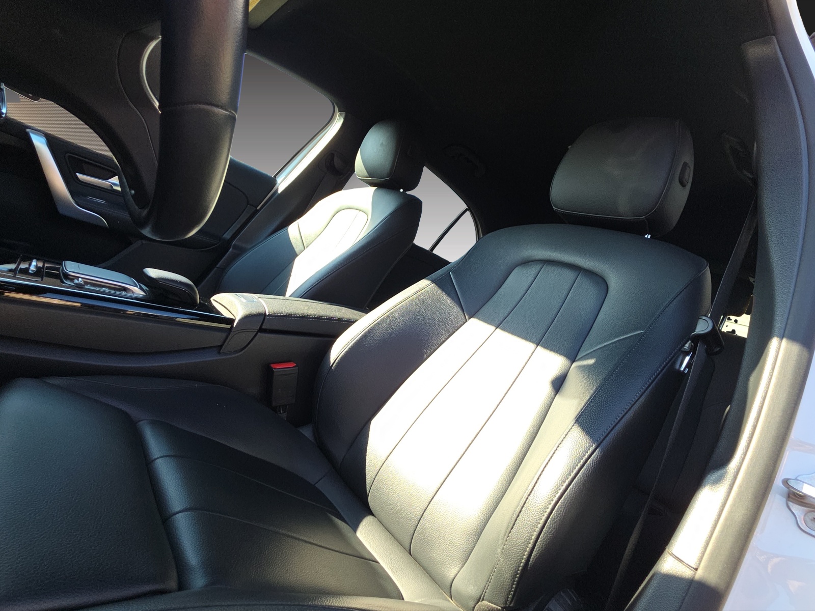 MERCEDES-BENZ A 180 d Progressive 8G-DCT-image-13