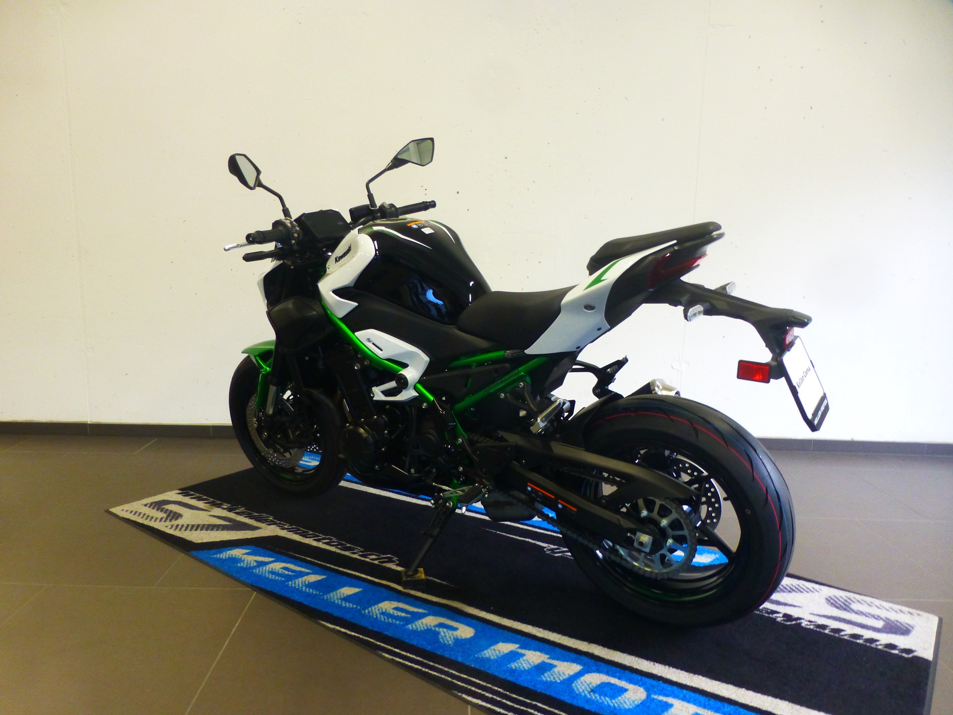 KAWASAKI Z 900 (35kW) MY 2027-image-5