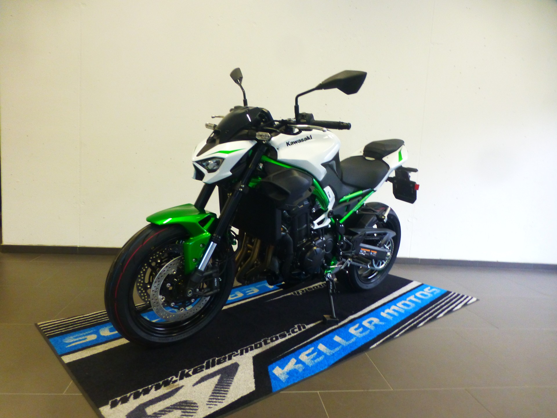 KAWASAKI Z 900 (35kW) MY 2027-image-11