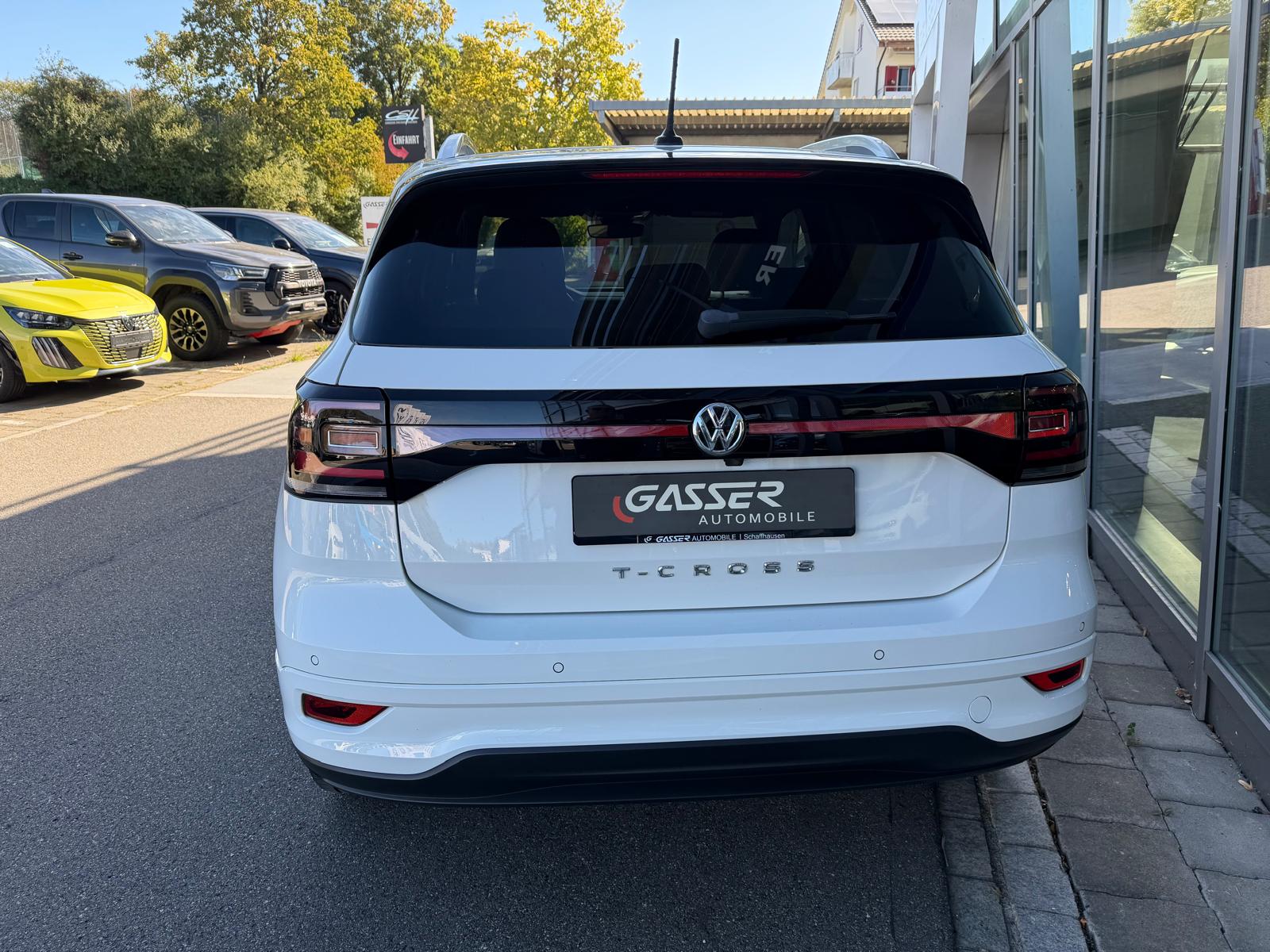 VW T-Cross 1.5 TSI EVO ACT Style R-Line DSG-showroom-element-3