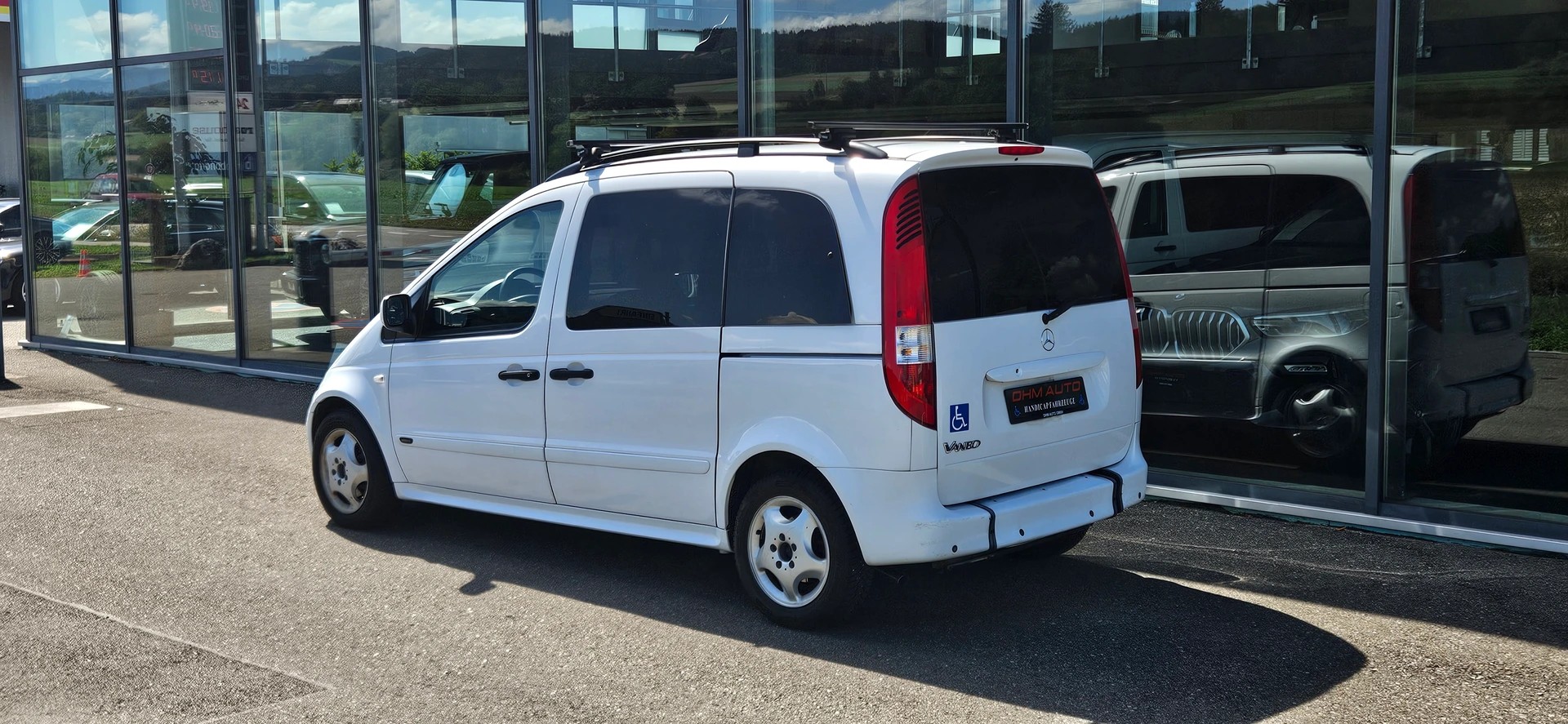 MERCEDES-BENZ Vaneo 1.9i Family-image-3