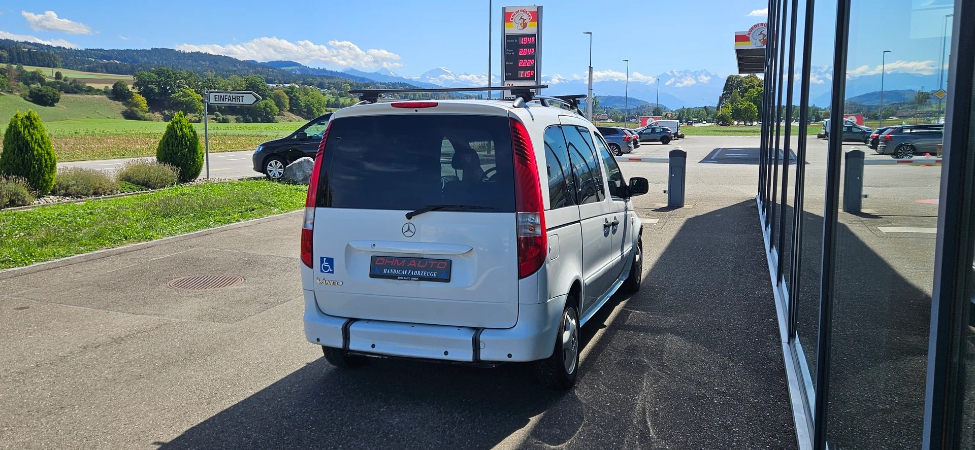 MERCEDES-BENZ Vaneo 1.9i Family-image-5