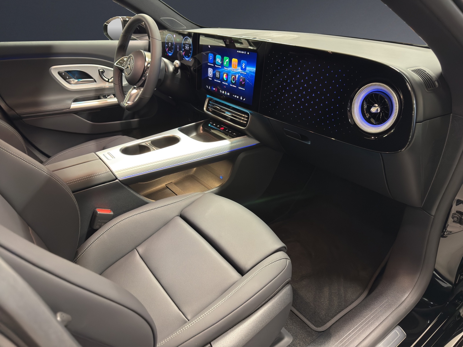 MERCEDES-BENZ CLA 250+ 85 kWh EQ-image-8