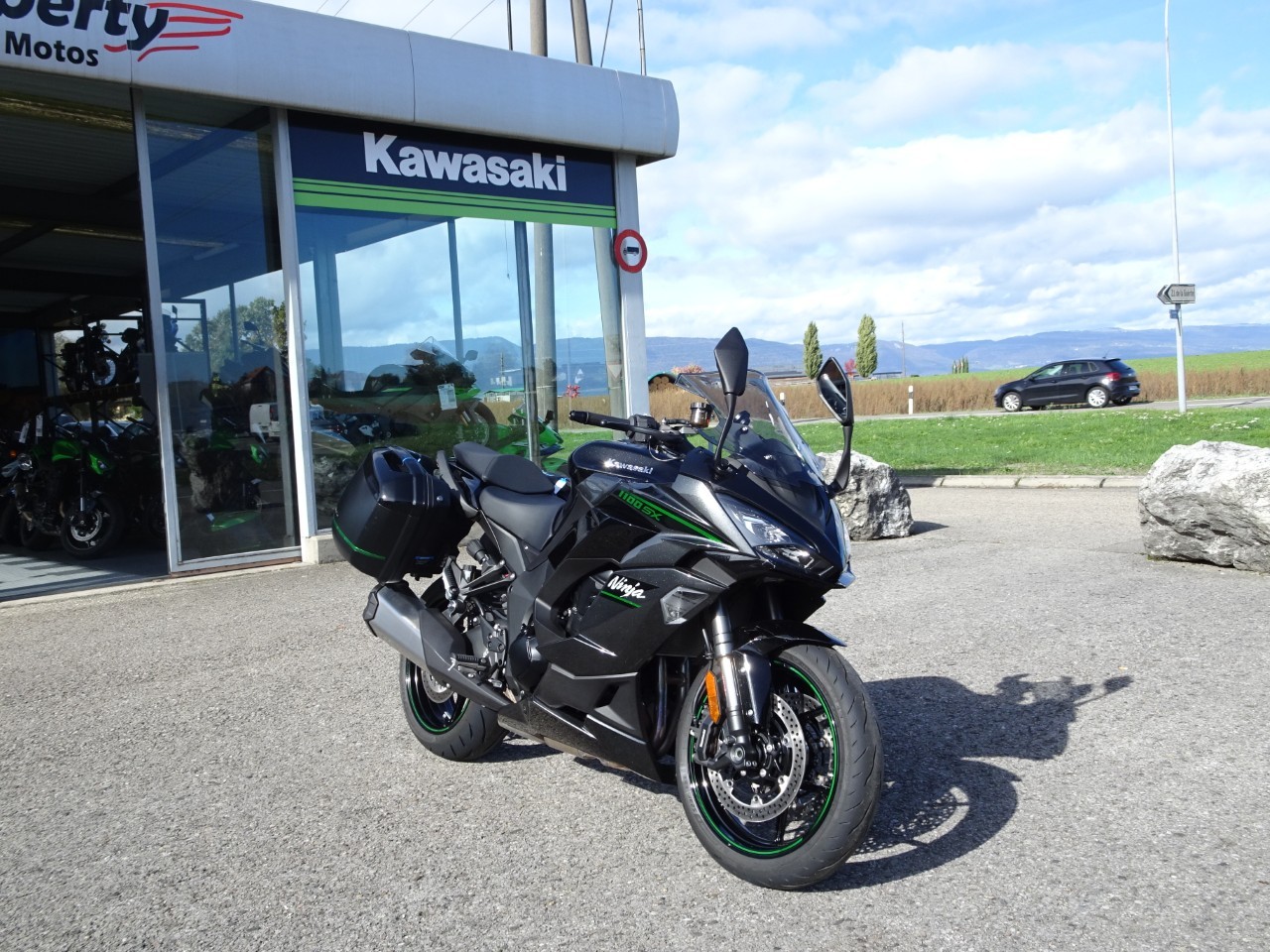 KAWASAKI Ninja 1100 SX Tourer-image-1