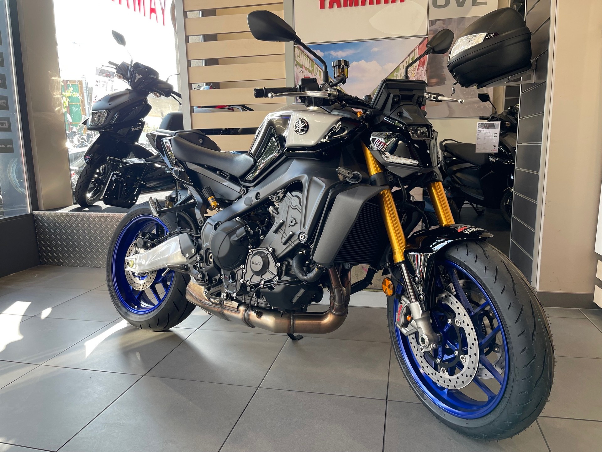 YAMAHA MT-09 SP-image-2