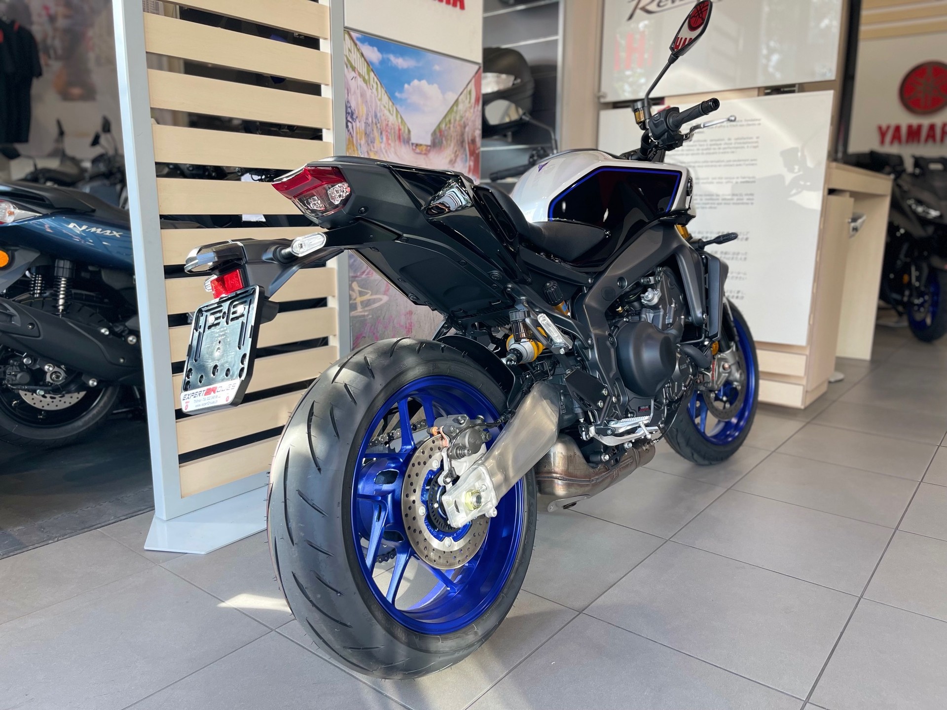 YAMAHA MT-09 SP-image-3