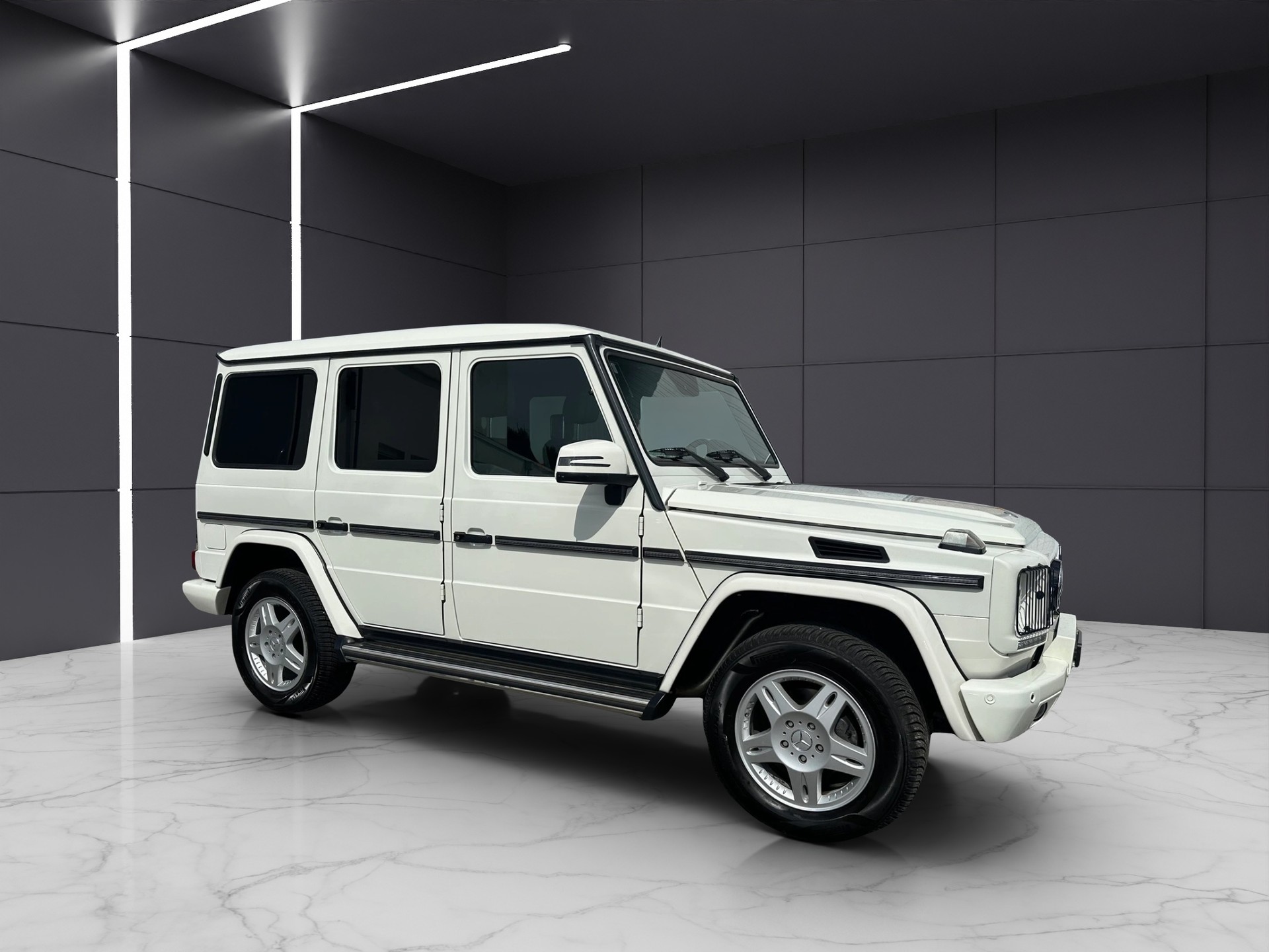 MERCEDES-BENZ G 350 BlueTEC 7G-Tronic-image-4