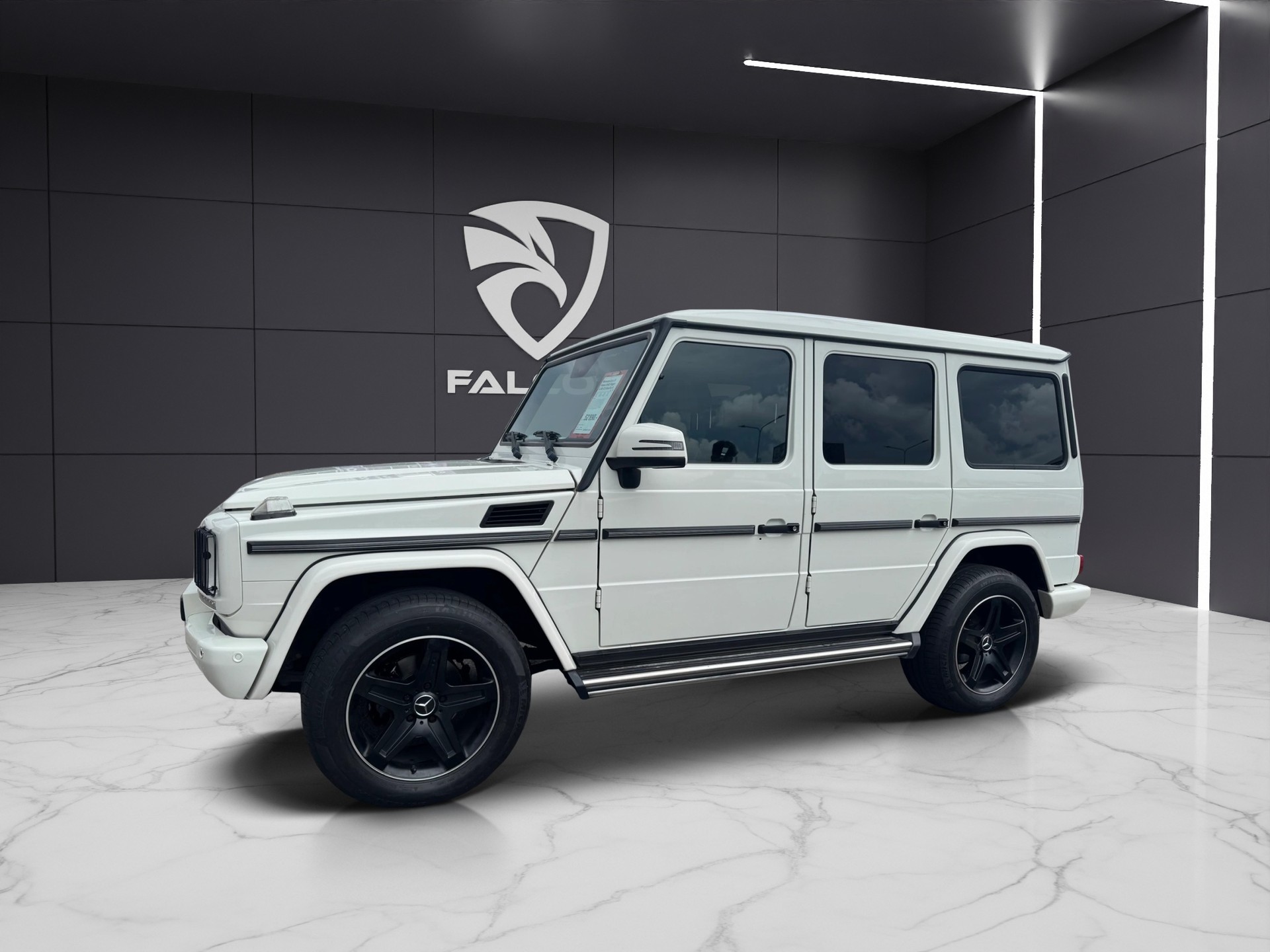 MERCEDES-BENZ G 350 BlueTEC 7G-Tronic-showroom-element-2