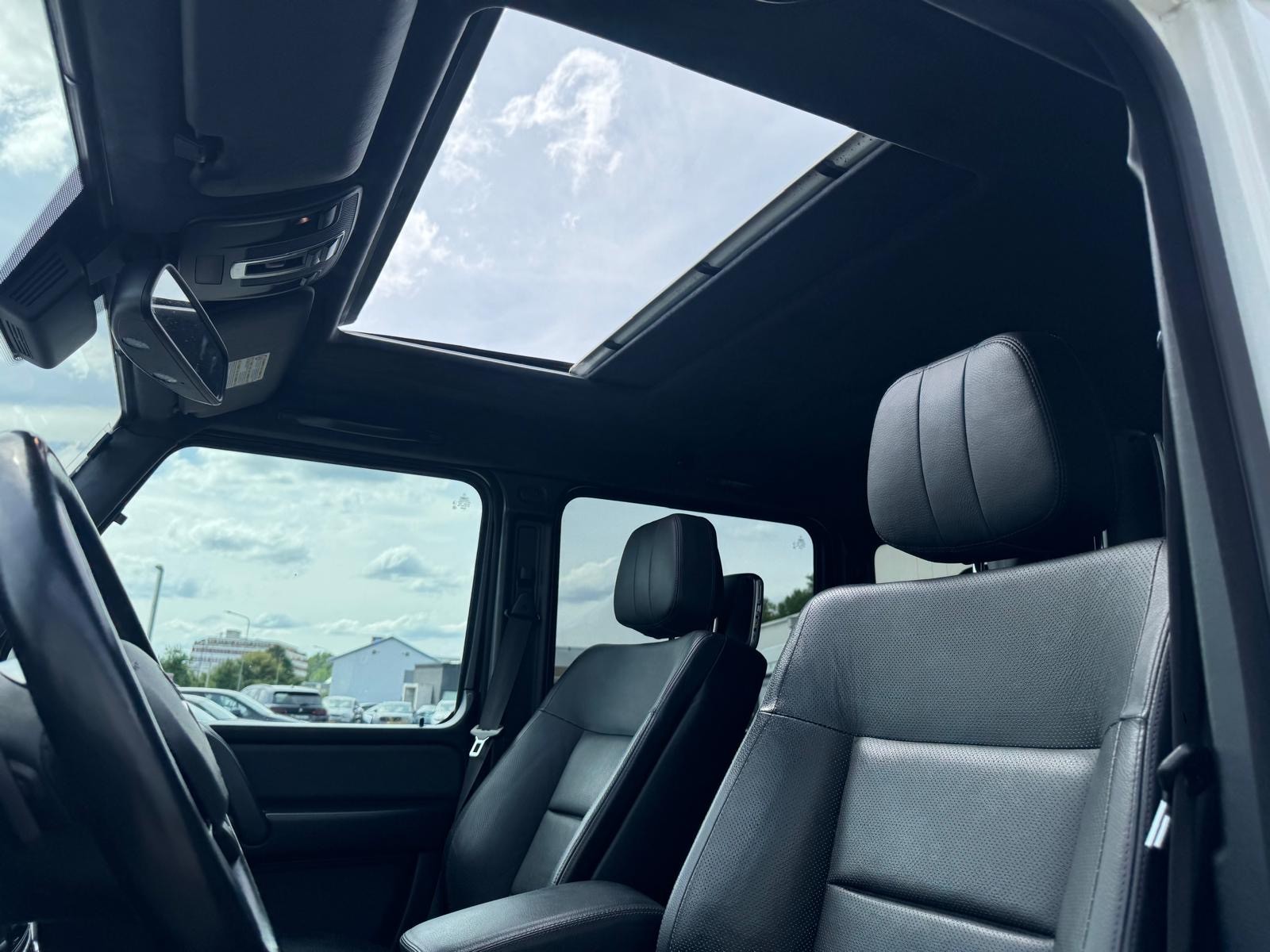 MERCEDES-BENZ G 350 BlueTEC 7G-Tronic-image-22