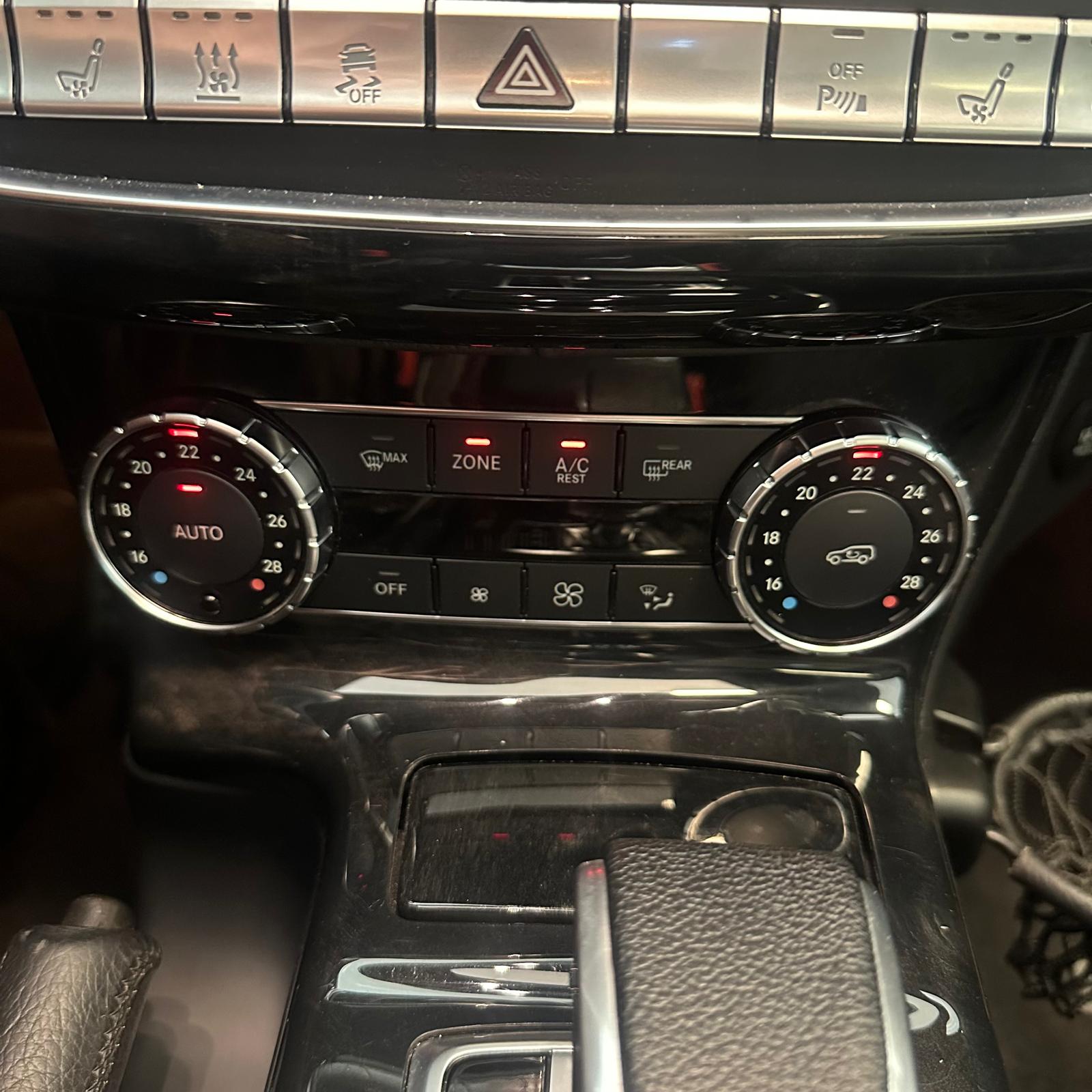 MERCEDES-BENZ G 350 BlueTEC 7G-Tronic-image-41