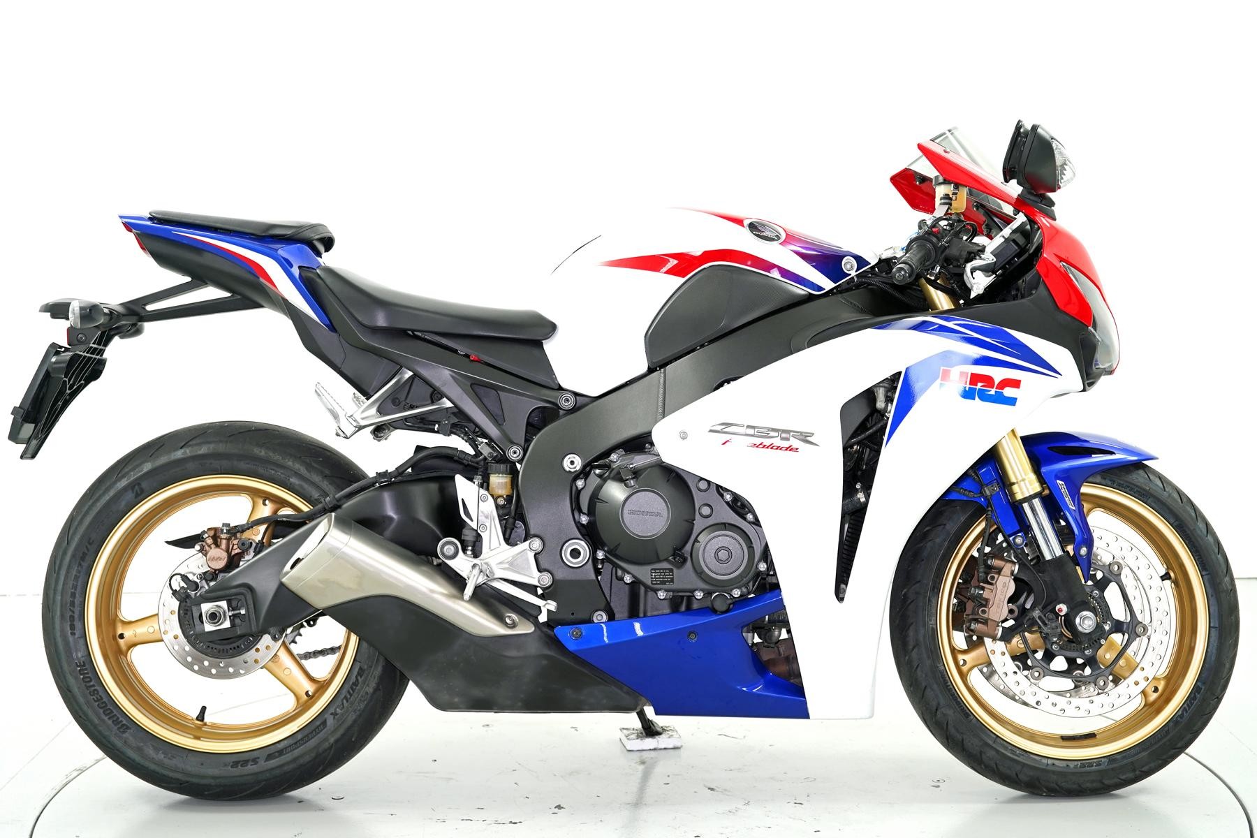 HONDA CBR 1000 R ABS-image-3
