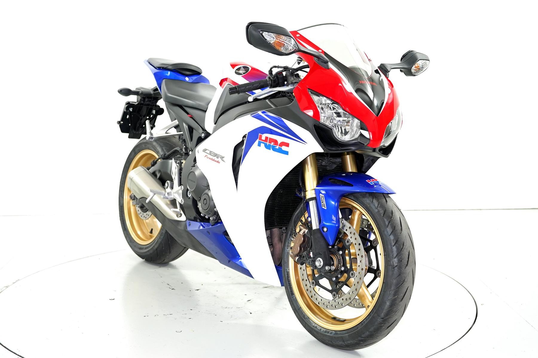 HONDA CBR 1000 R ABS-image-1
