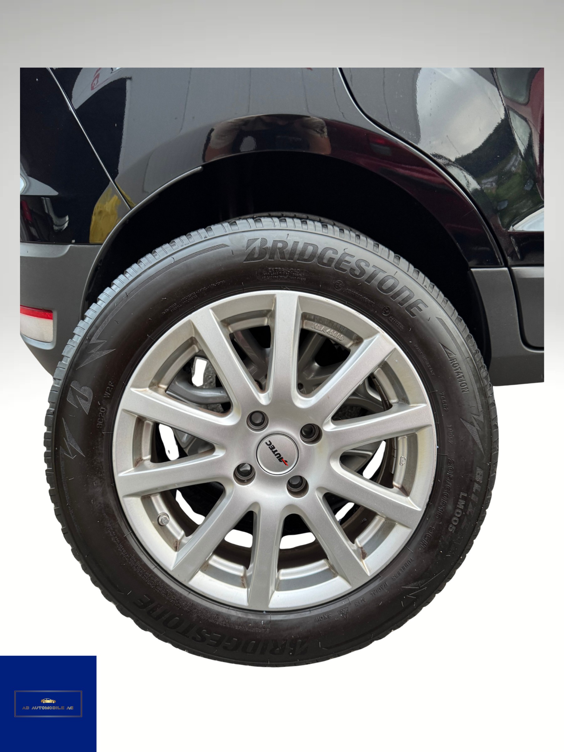 FORD EcoSport 1.5 Trend PowerShift-image-15