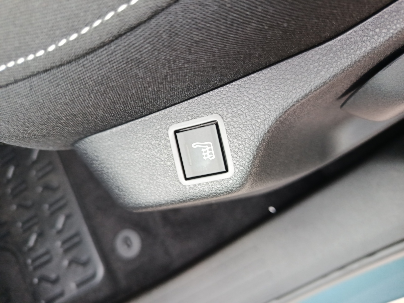 FIAT E-Doblò Elektro 100kW Lounge-image-10