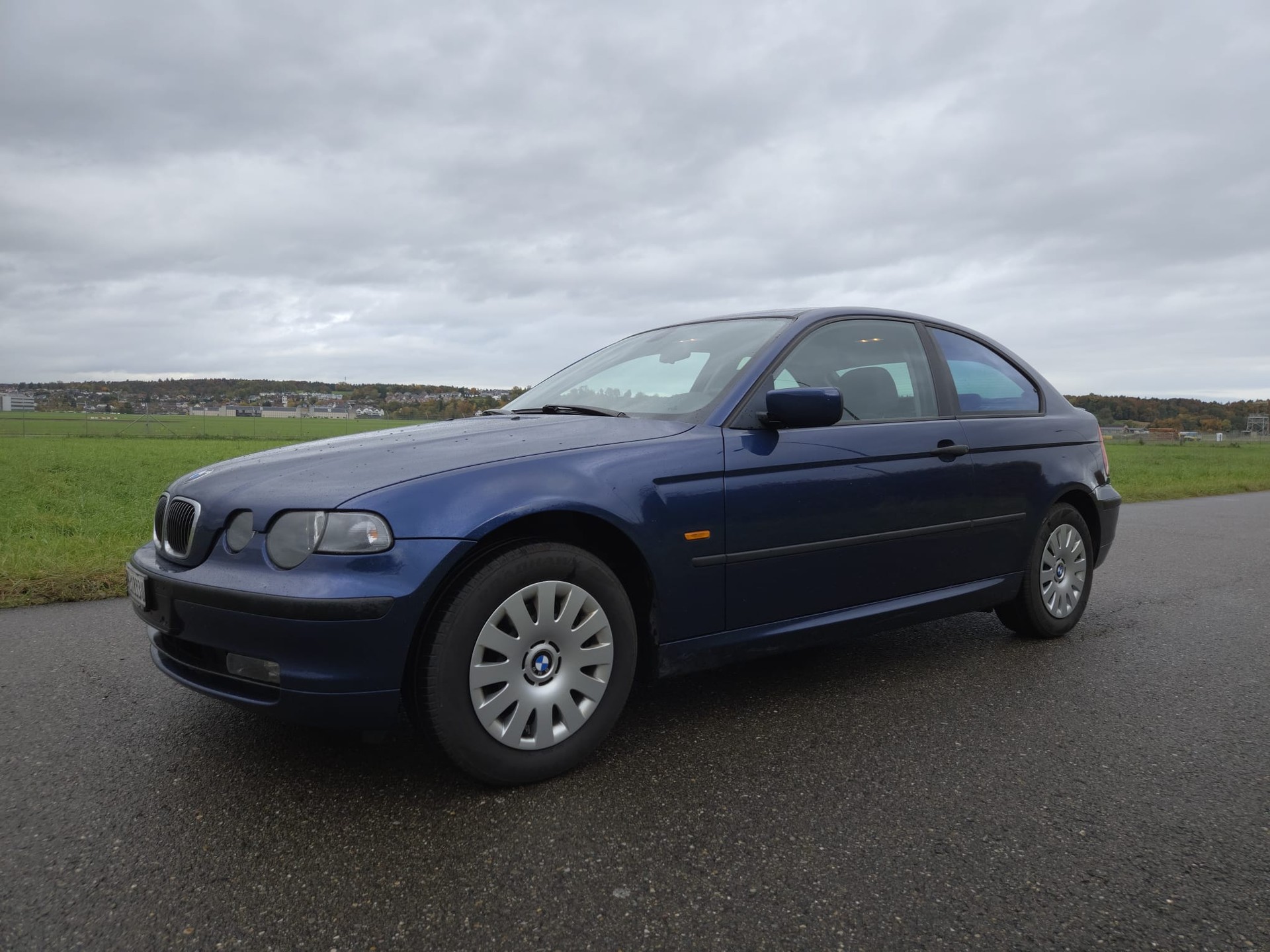 BMW 316ti Compact-image-1