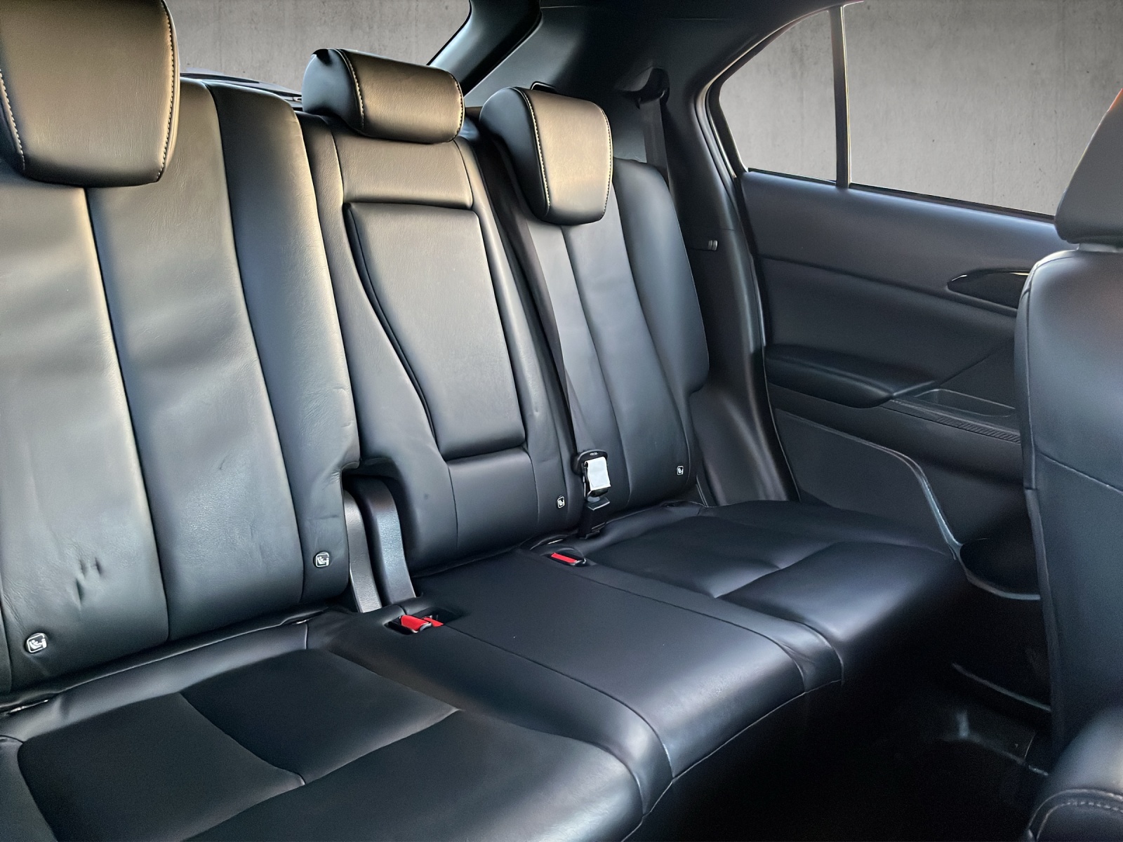 MITSUBISHI Eclipse Cross 2.4 PHEV Instyle 4x4-image-12
