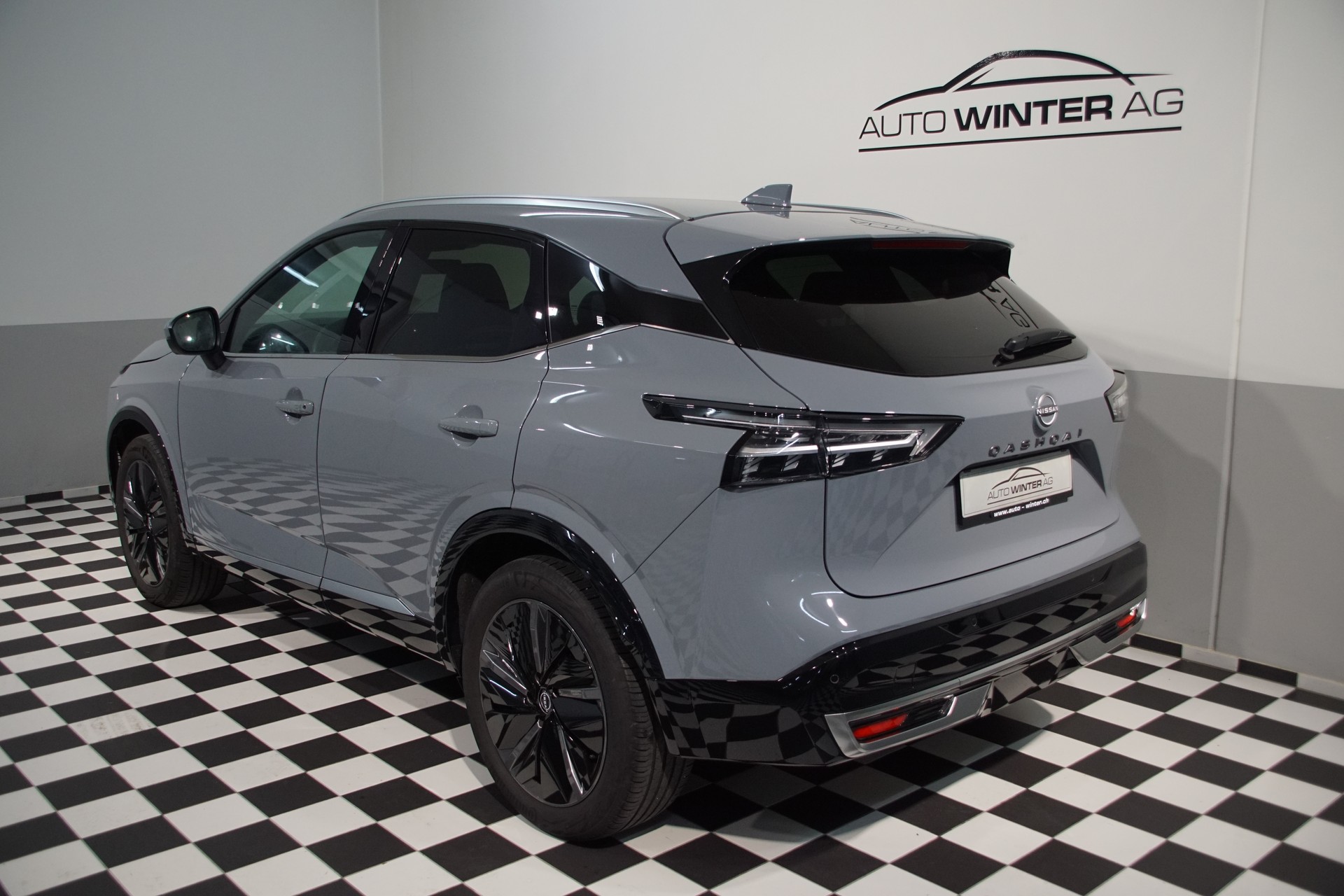 NISSAN Qashqai 1.3 DIG-T MHEV Tekna Xtronic 4x4-image-4