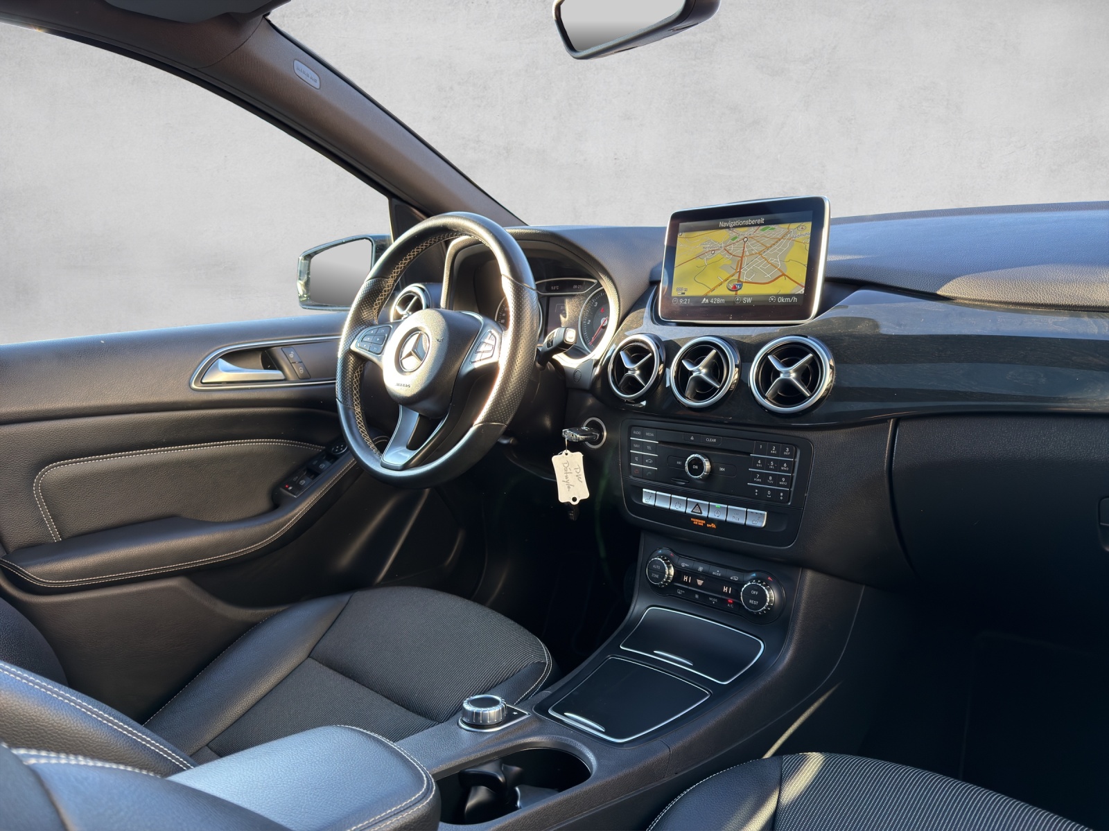 MERCEDES-BENZ B 200 CDI Urban 7G-DCT-image-11