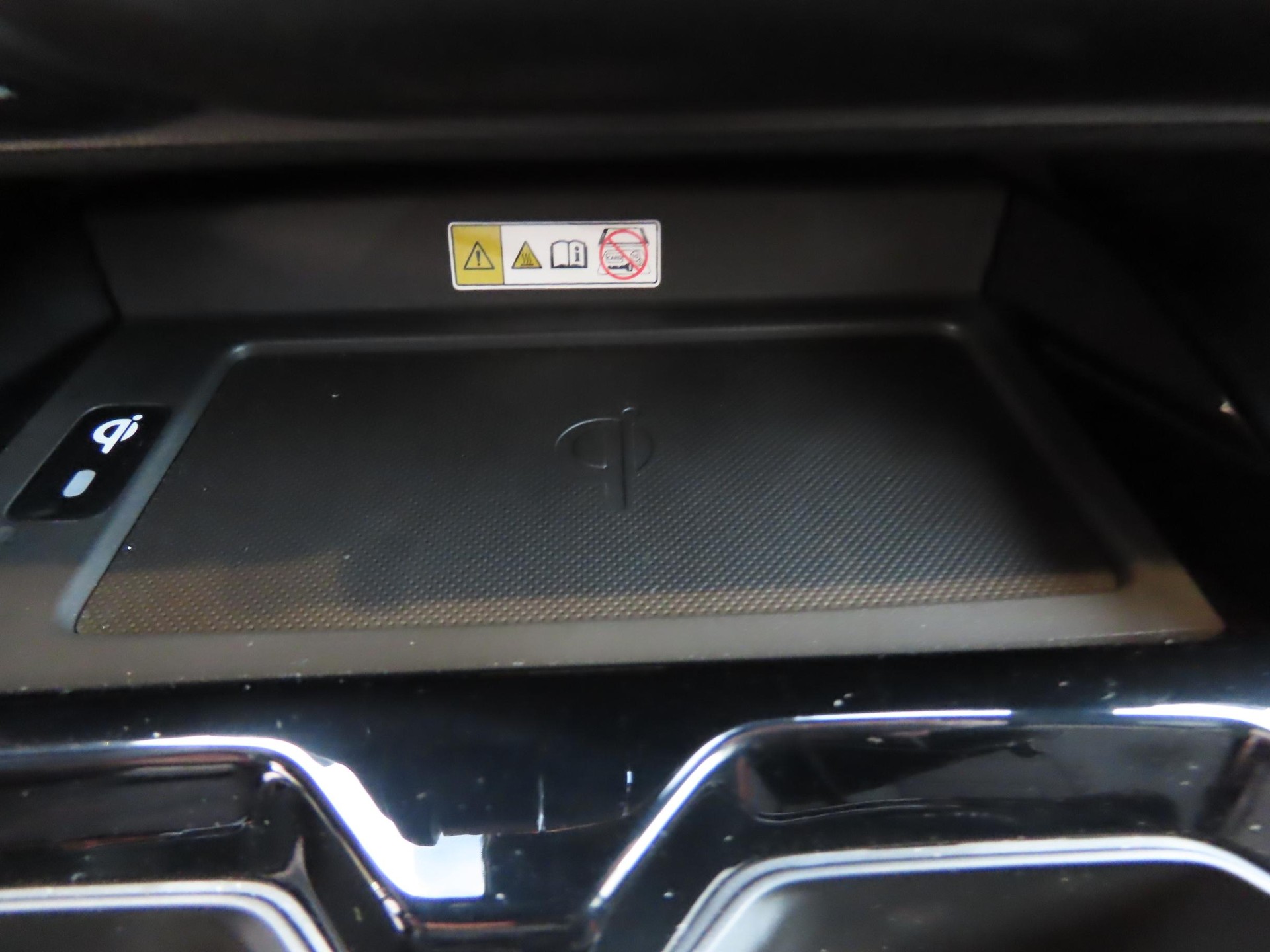 SUZUKI e Vitara Compact Top 4x4-image-13