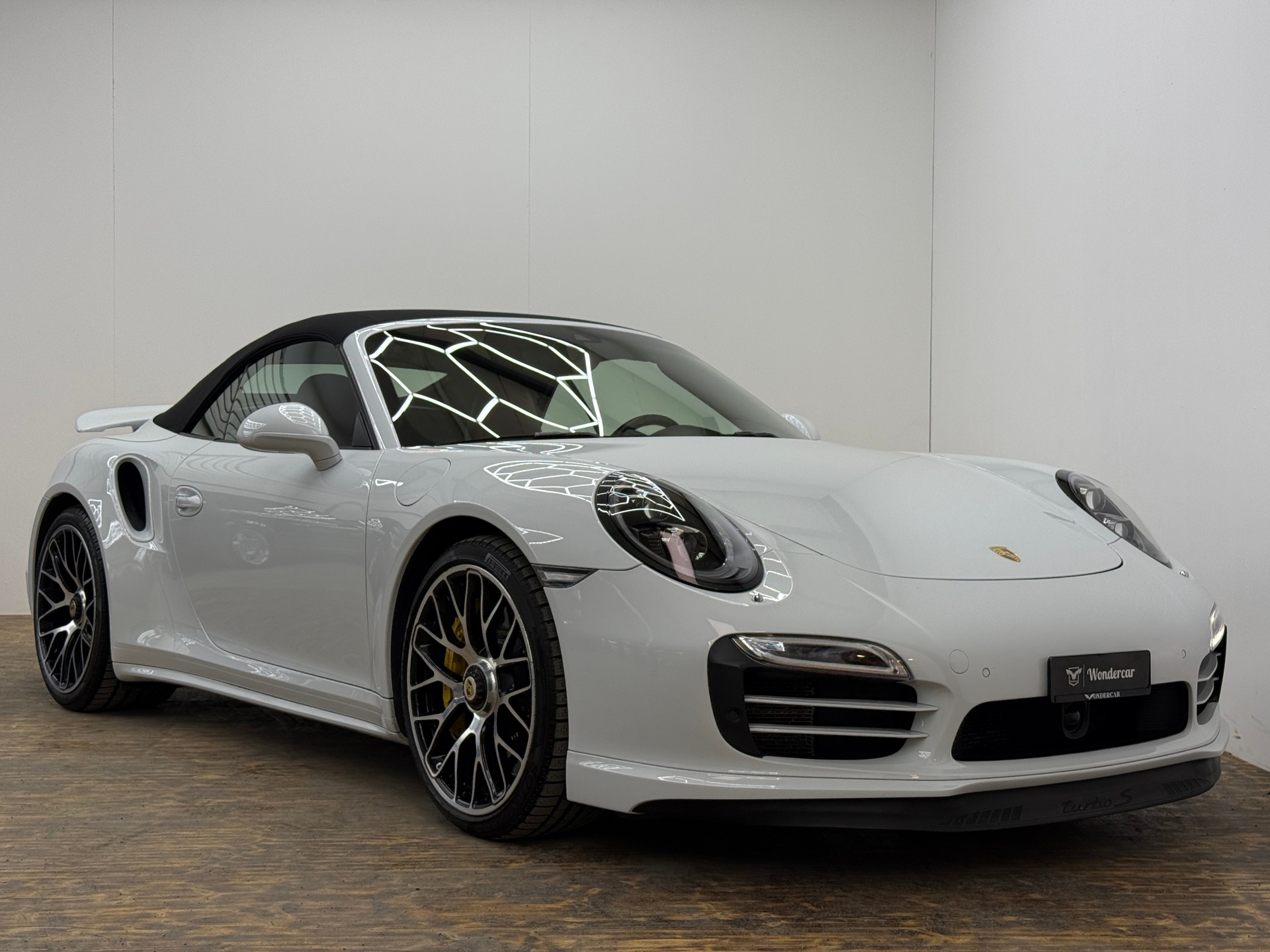 PORSCHE 911 Turbo S Cabrio PDK