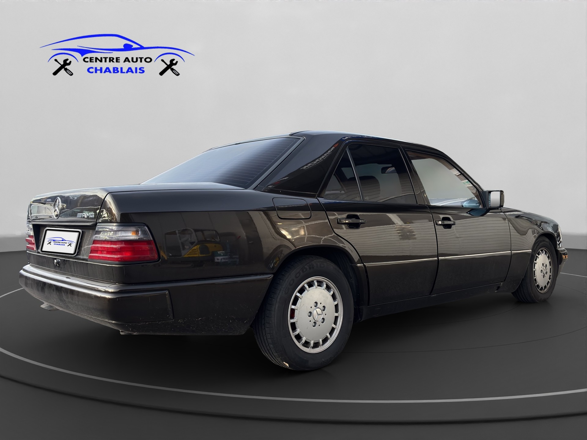 MERCEDES-BENZ 124-image-3