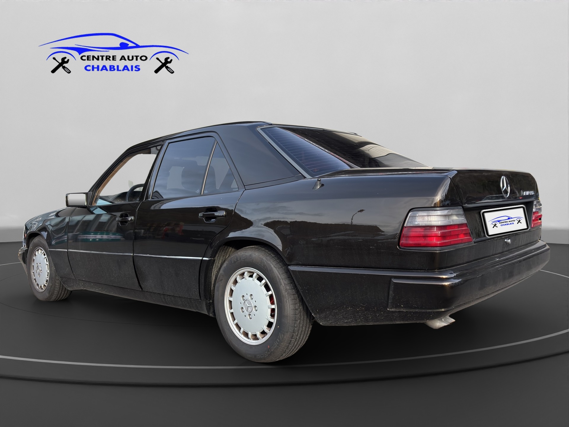 MERCEDES-BENZ 124-image-5