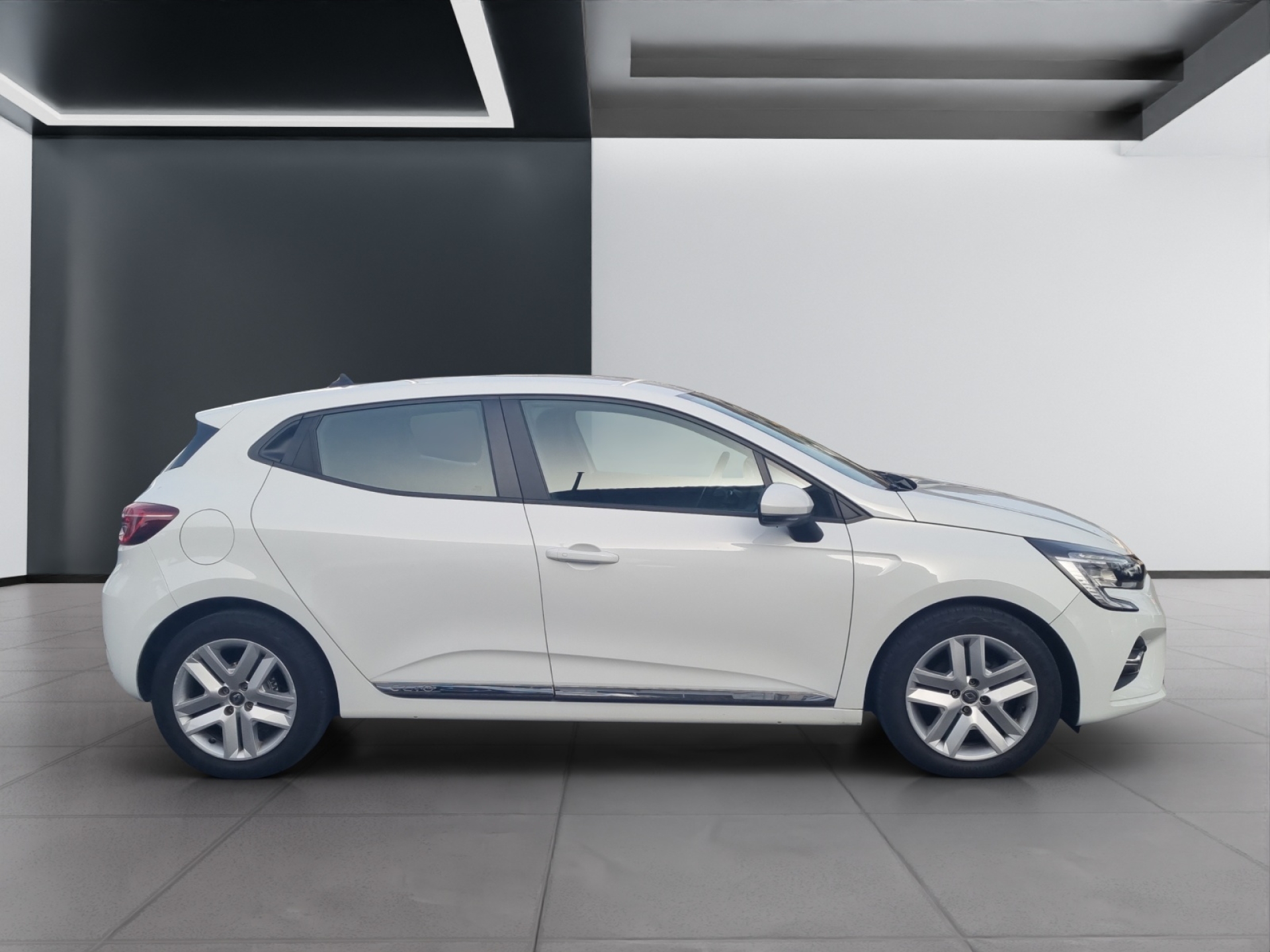 RENAULT Clio 1.0 TCe 100 Business-image-5