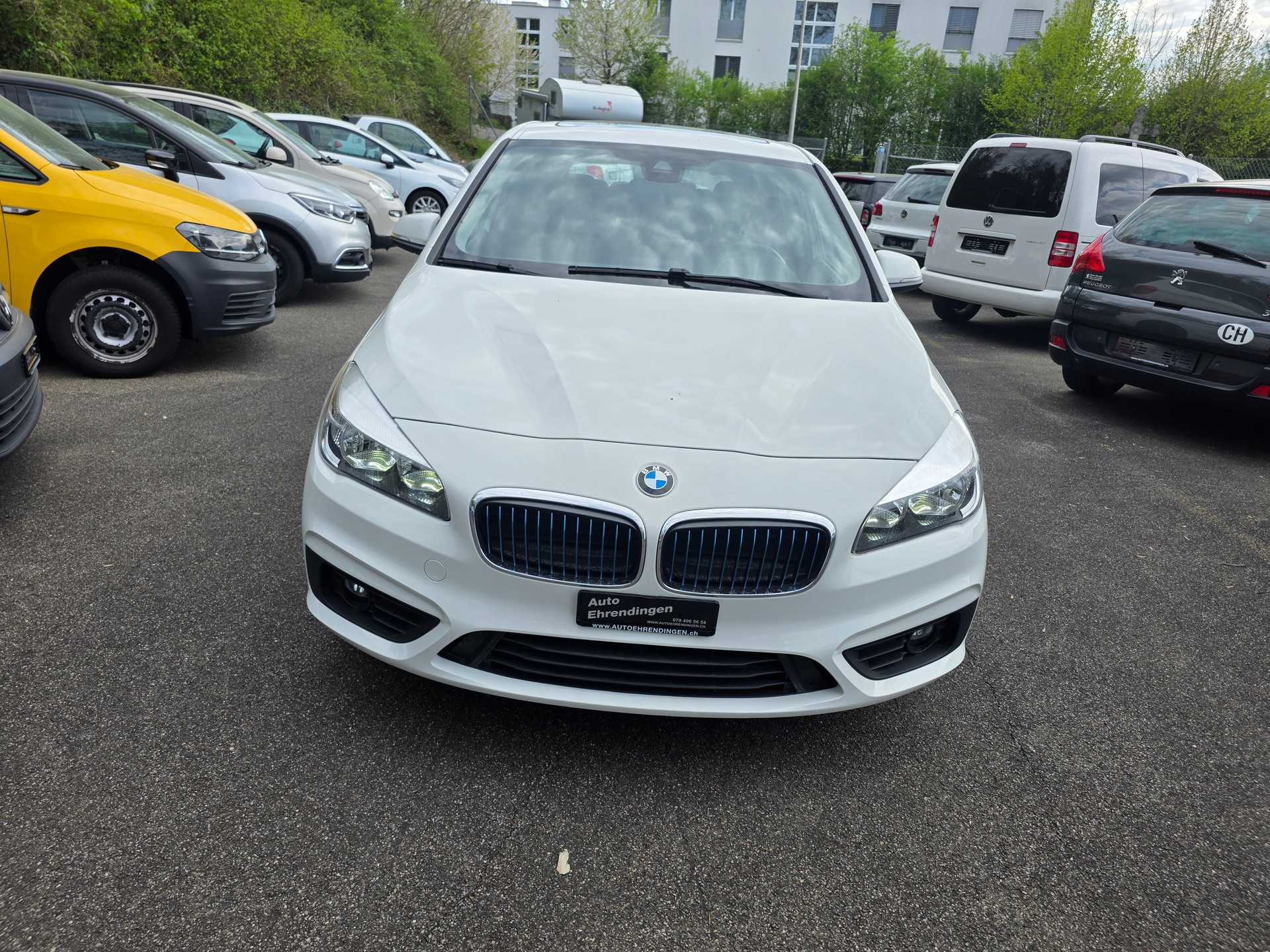 BMW 225xe iPerformance Active Tourer Steptronic-showroom-element-1