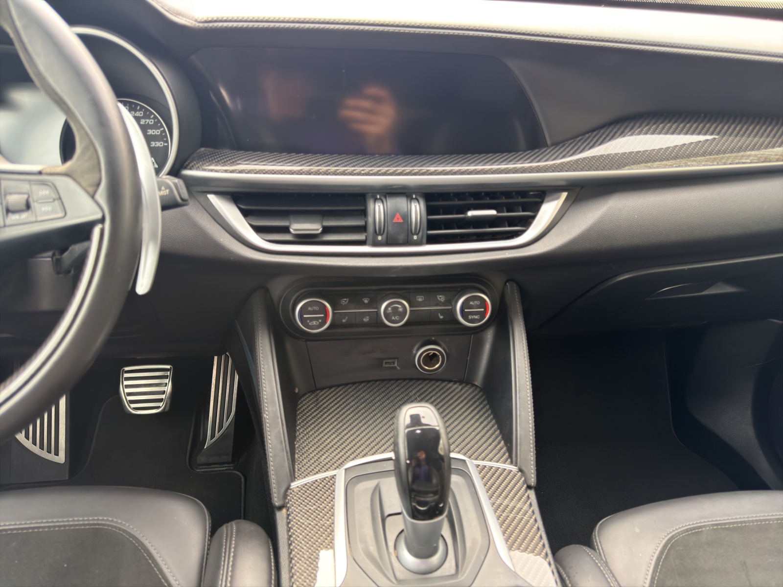 ALFA ROMEO Stelvio 2.9 V6 Quadrifoglio Q4 Automatic-image-12
