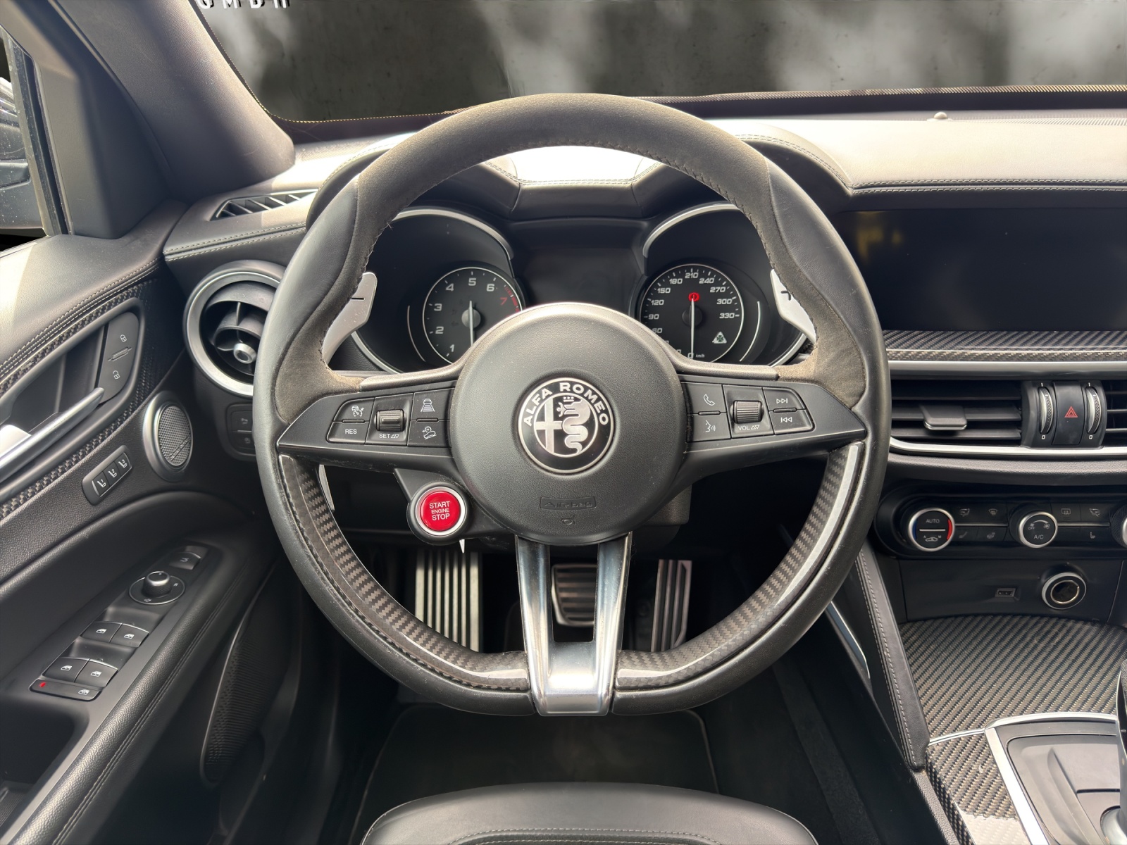 ALFA ROMEO Stelvio 2.9 V6 Quadrifoglio Q4 Automatic-image-9