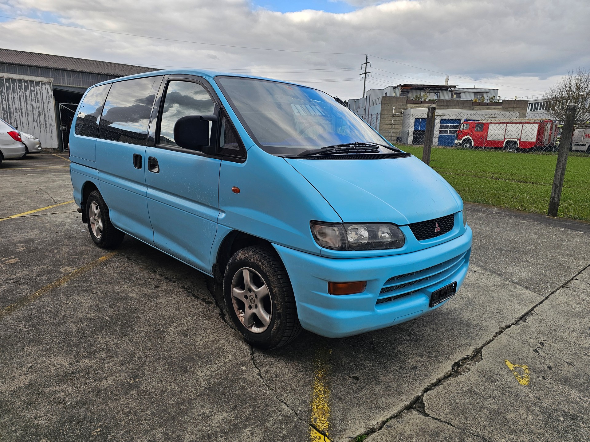 MITSUBISHI Space Gear 2.0 GLX Cool-image-6
