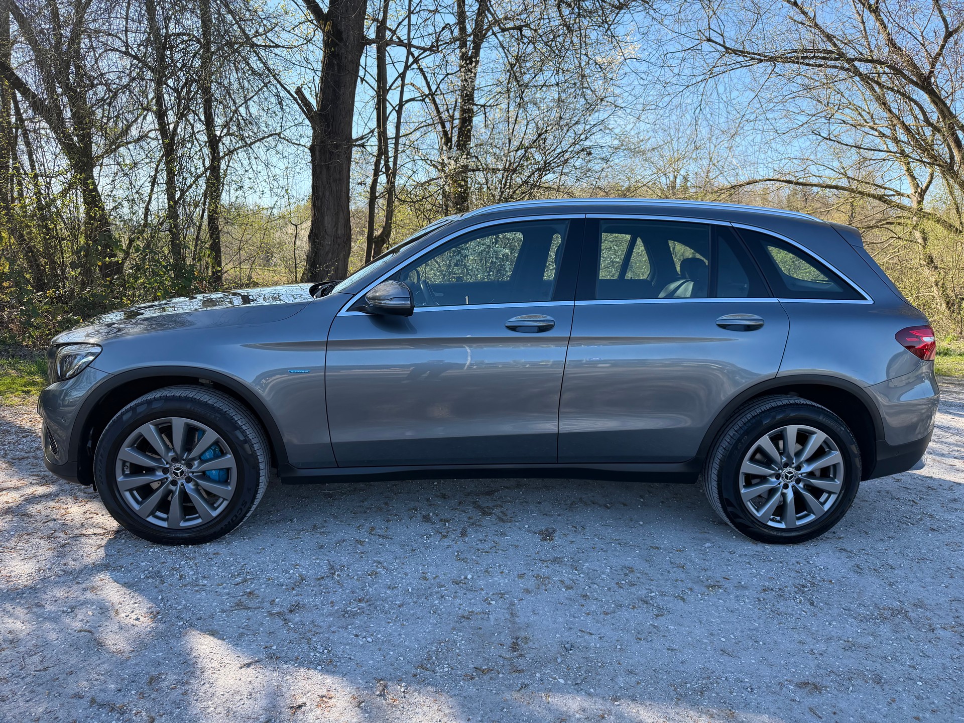 MERCEDES-BENZ GLC 350 e 4Matic 7G-Tronic-image-4