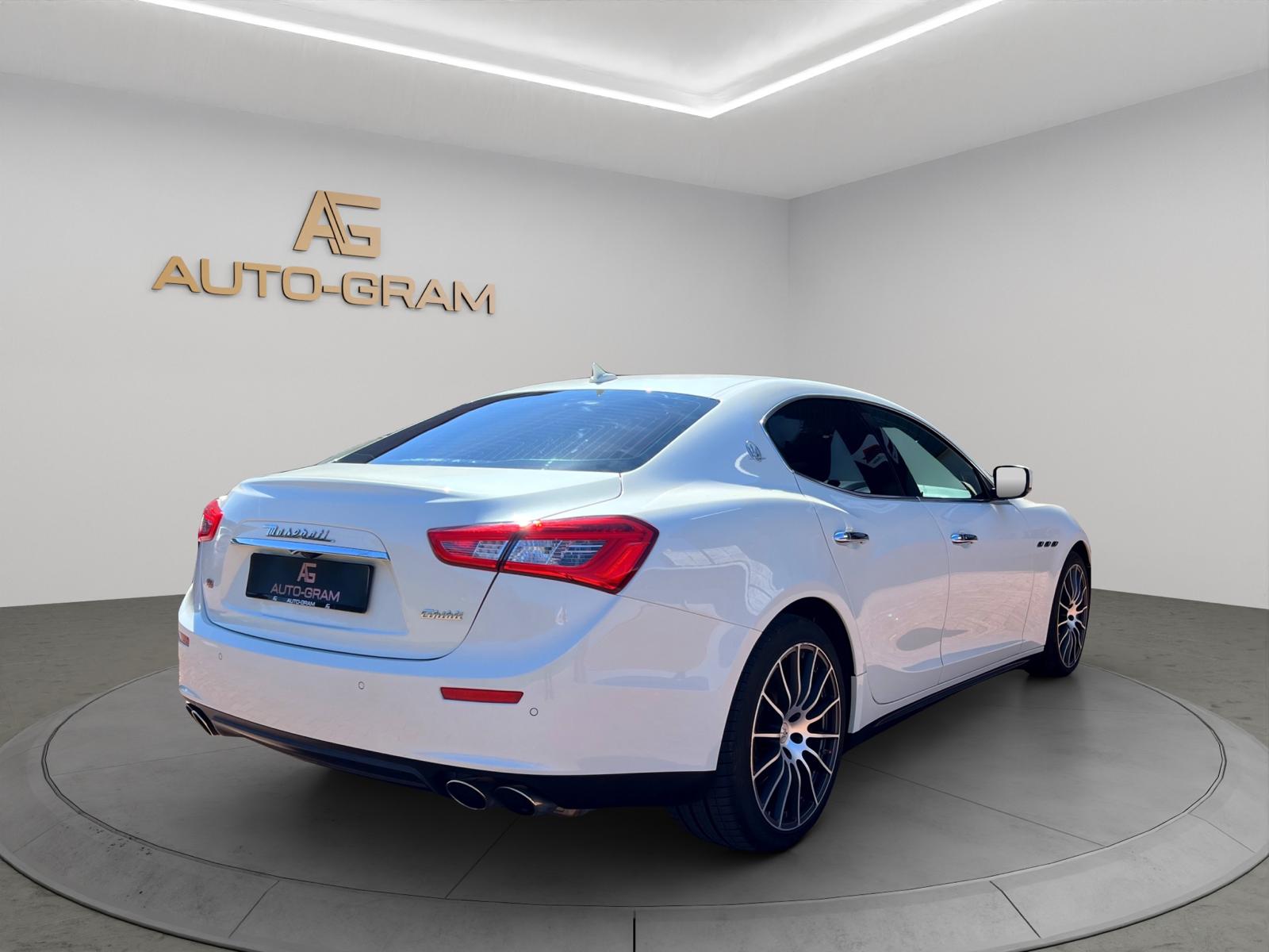 MASERATI Ghibli S Q4 3.0 V6 Automatica-image-6
