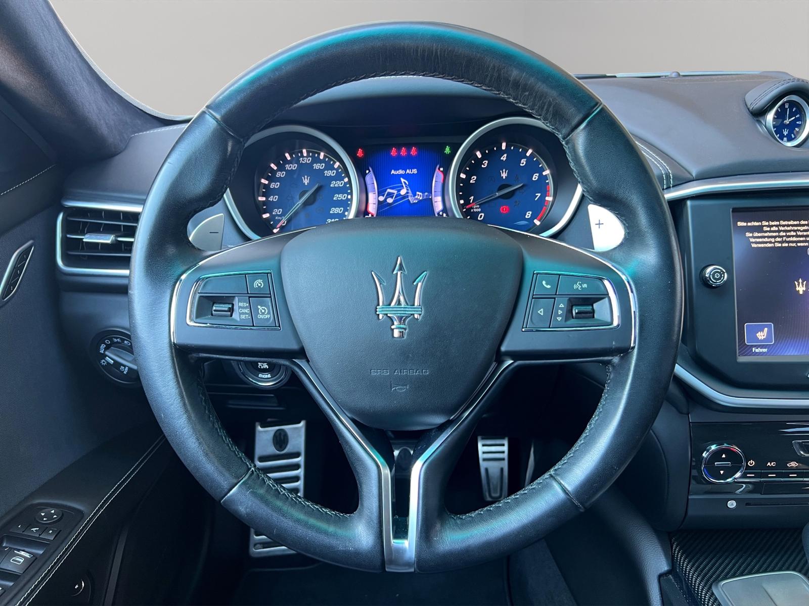 MASERATI Ghibli S Q4 3.0 V6 Automatica-image-14