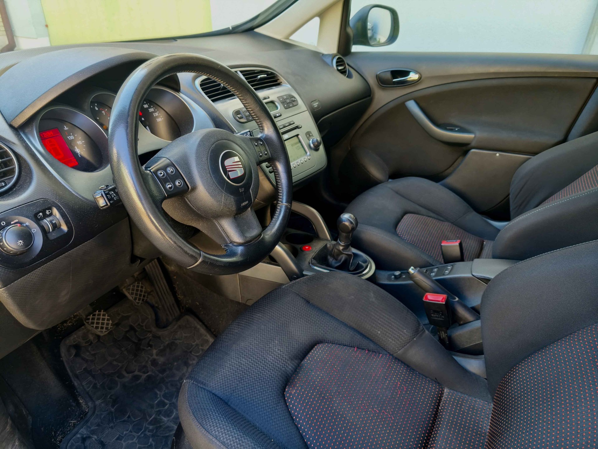 SEAT Altea XL 1.8 TSI Celebration-image-5