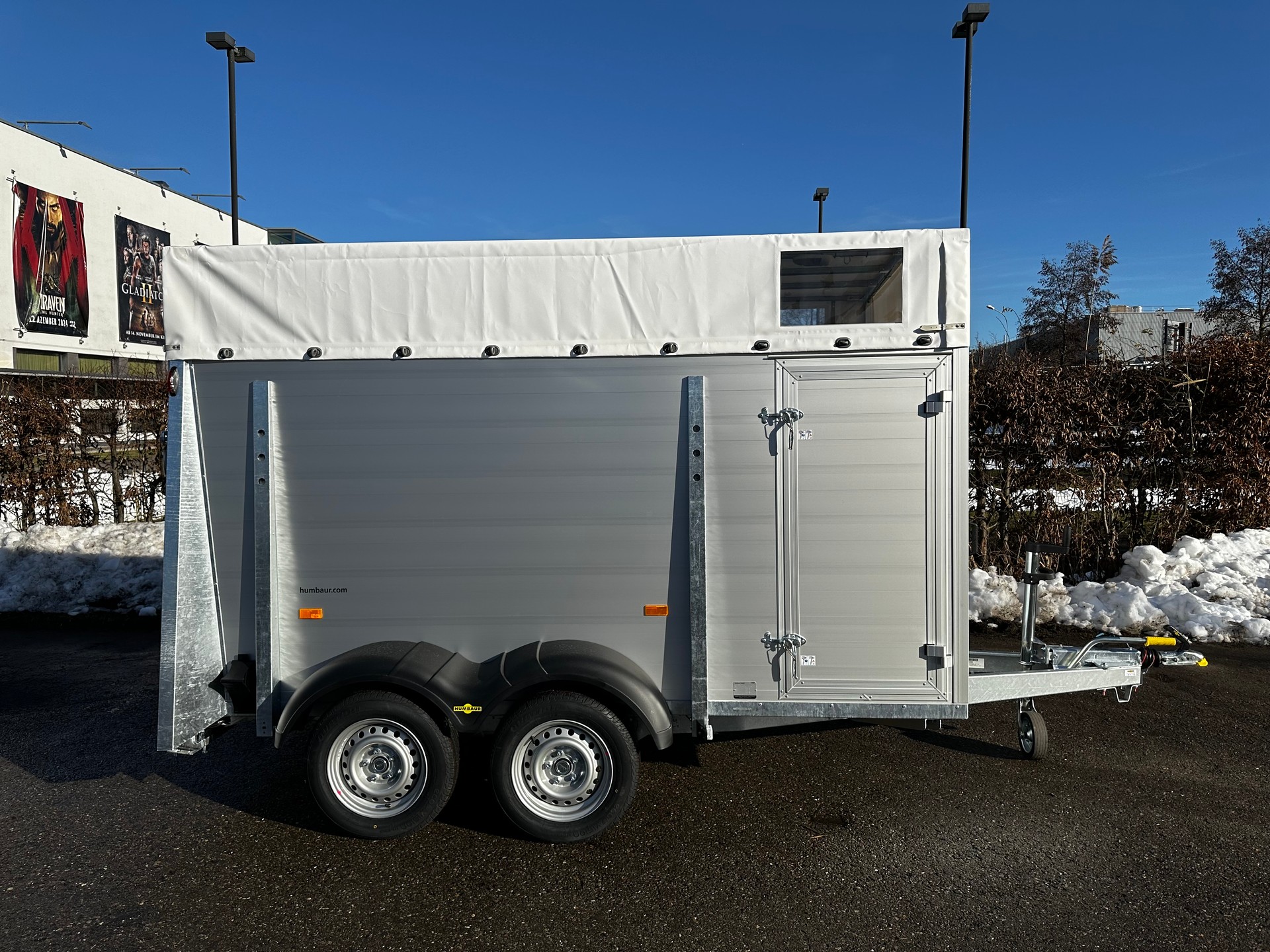 HUMBAUR HTV 243016 AG-showroom-element-1
