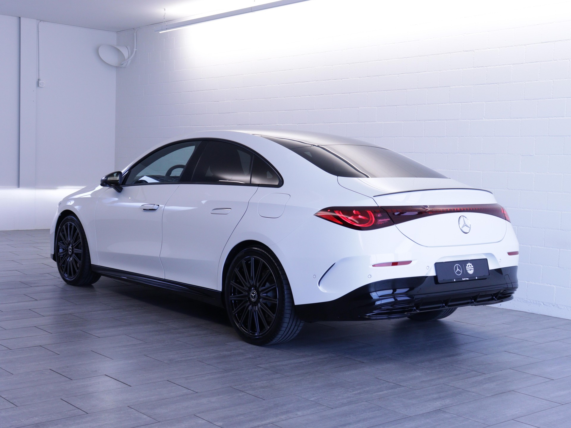 MERCEDES-BENZ CLA 220 AMG Line 4matic-showroom-element-3