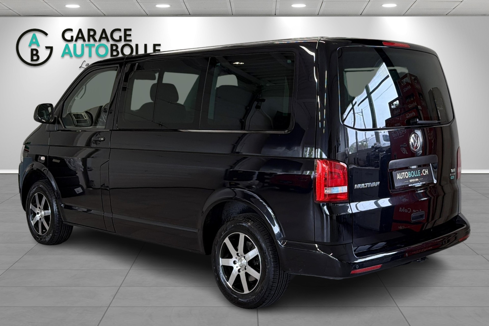 VW T5 Multivan 2.0 TDI CR Startline-image-4