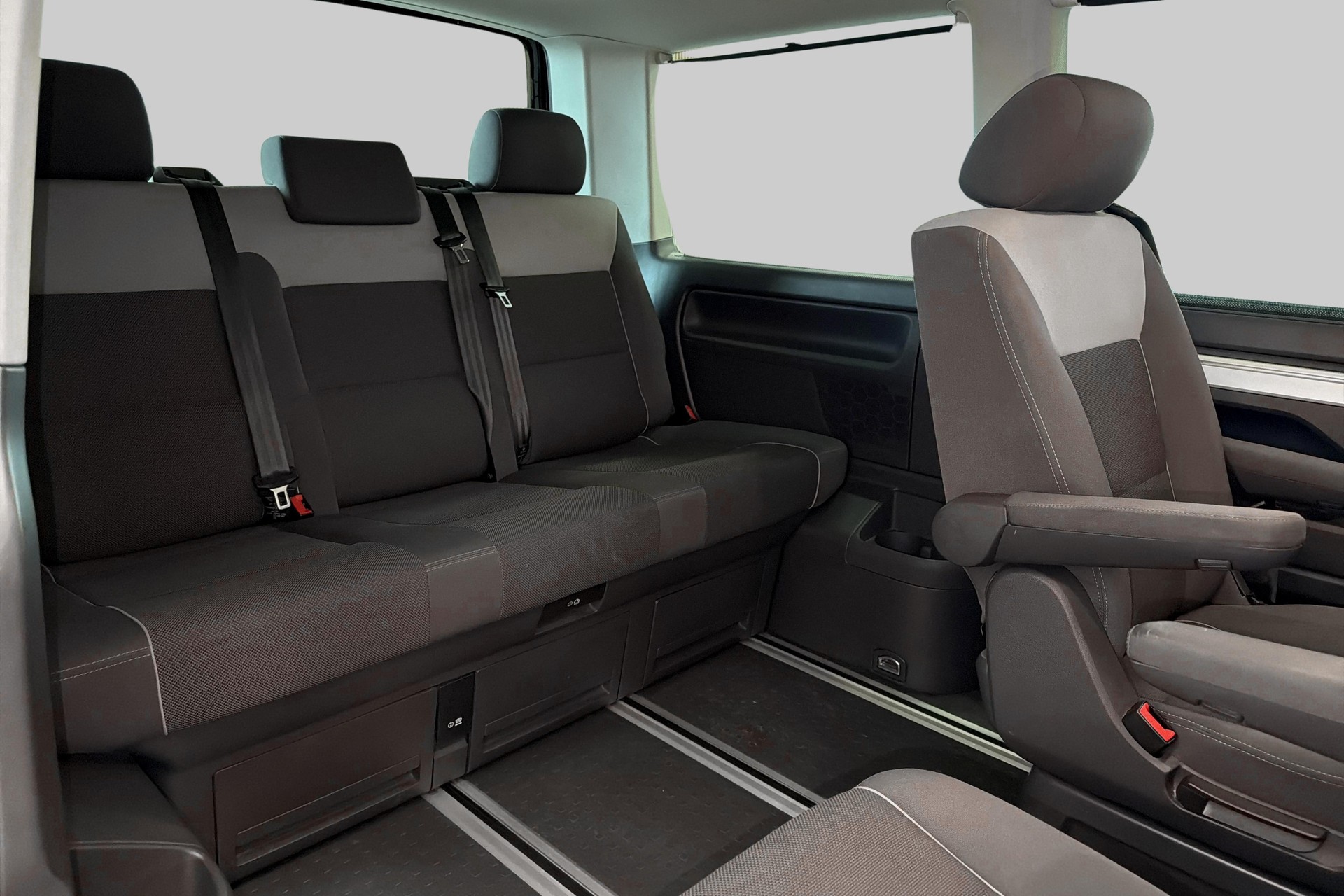 VW T5 Multivan 2.0 TDI CR Startline-image-15