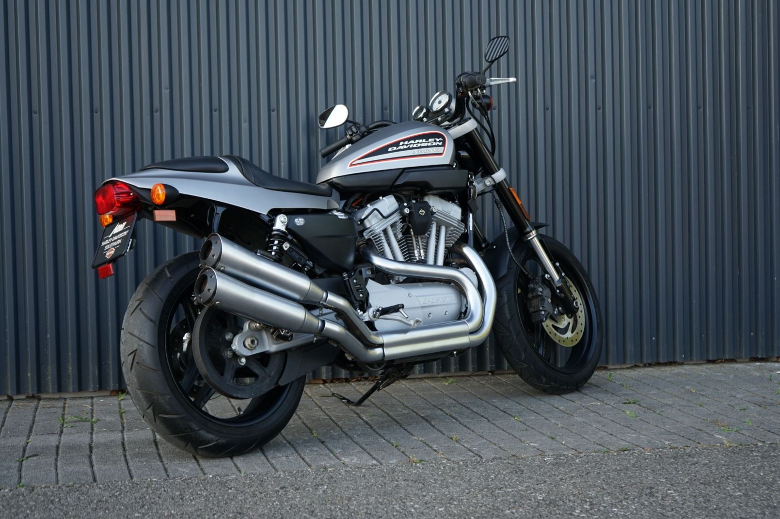 HARLEY-DAVIDSON XR 1200-image-4