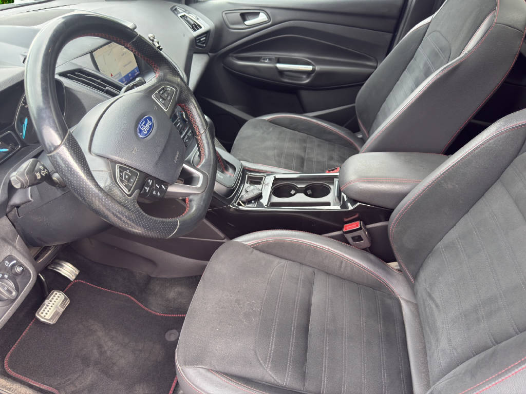 FORD Kuga 2.0 EcoB ST-Line-image-5