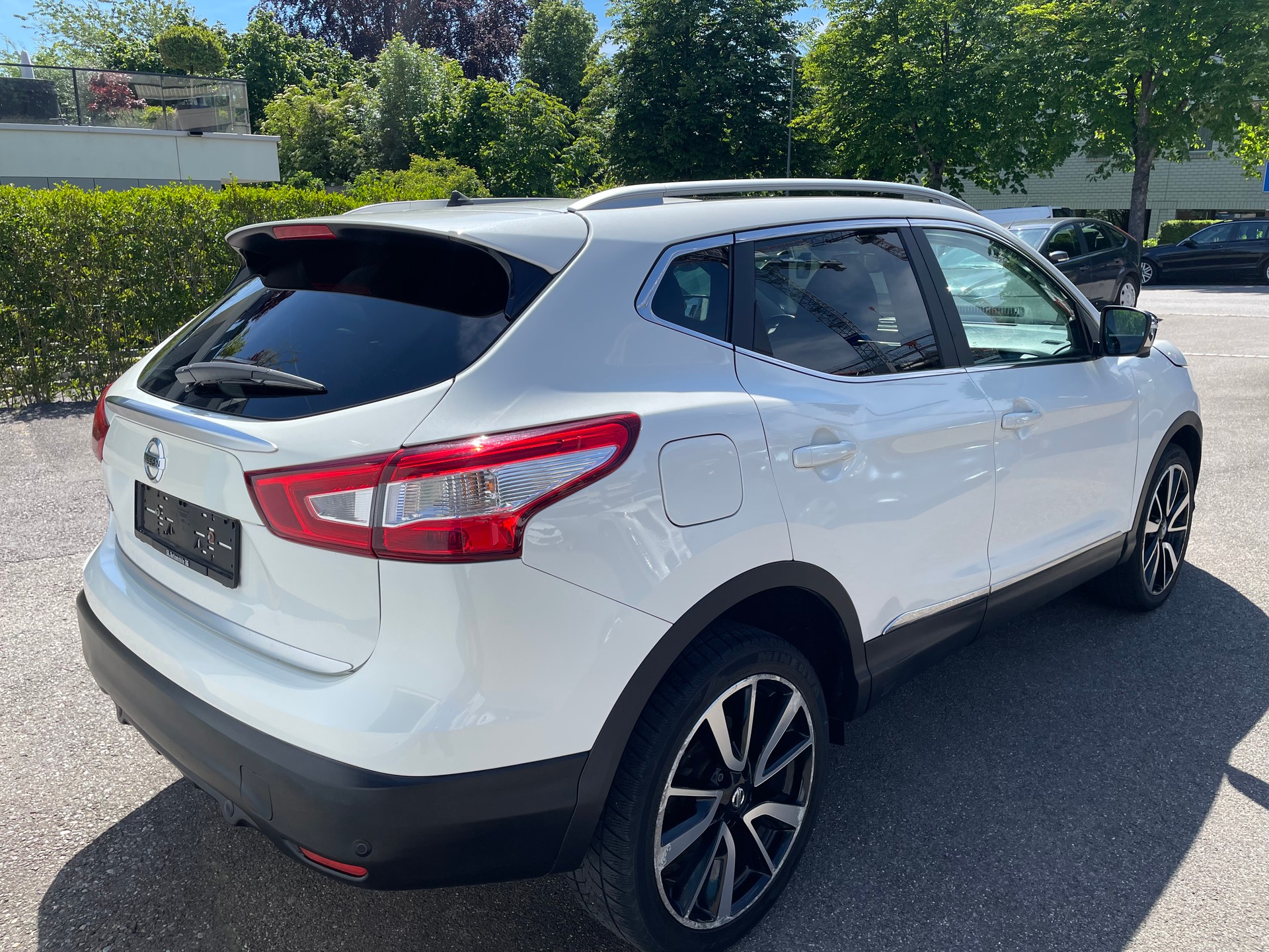 NISSAN Qashqai 1.2 DIG-T tekna-image-3