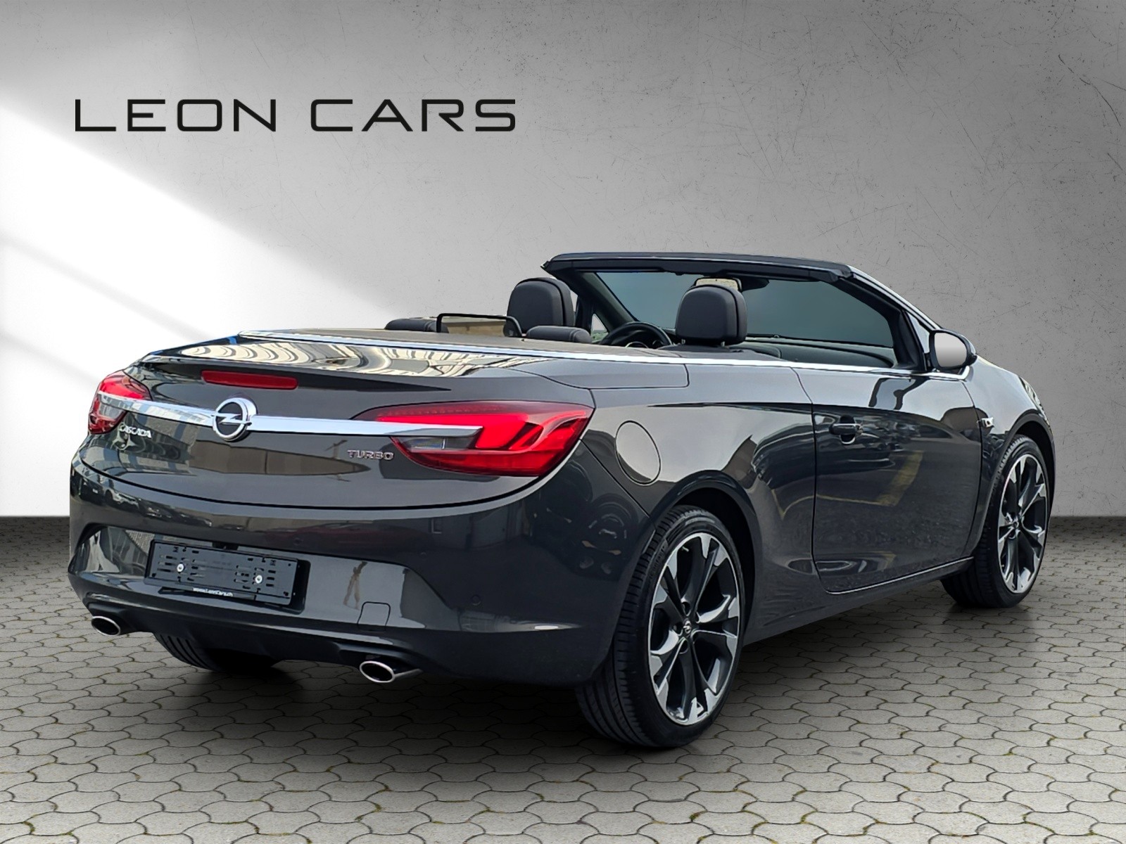 OPEL Cascada 1.6i 16V Cosmo nur 17`100 km-image-4