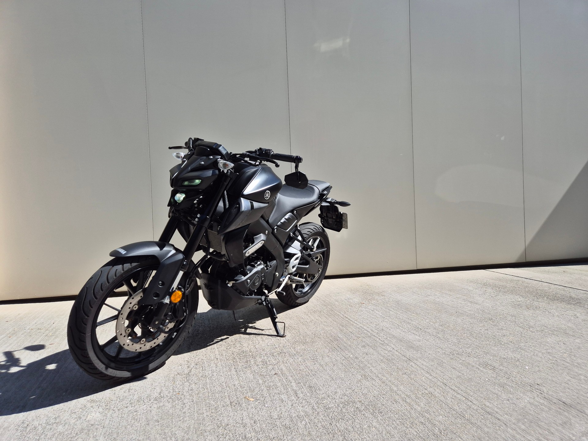 YAMAHA MT-125-image-1