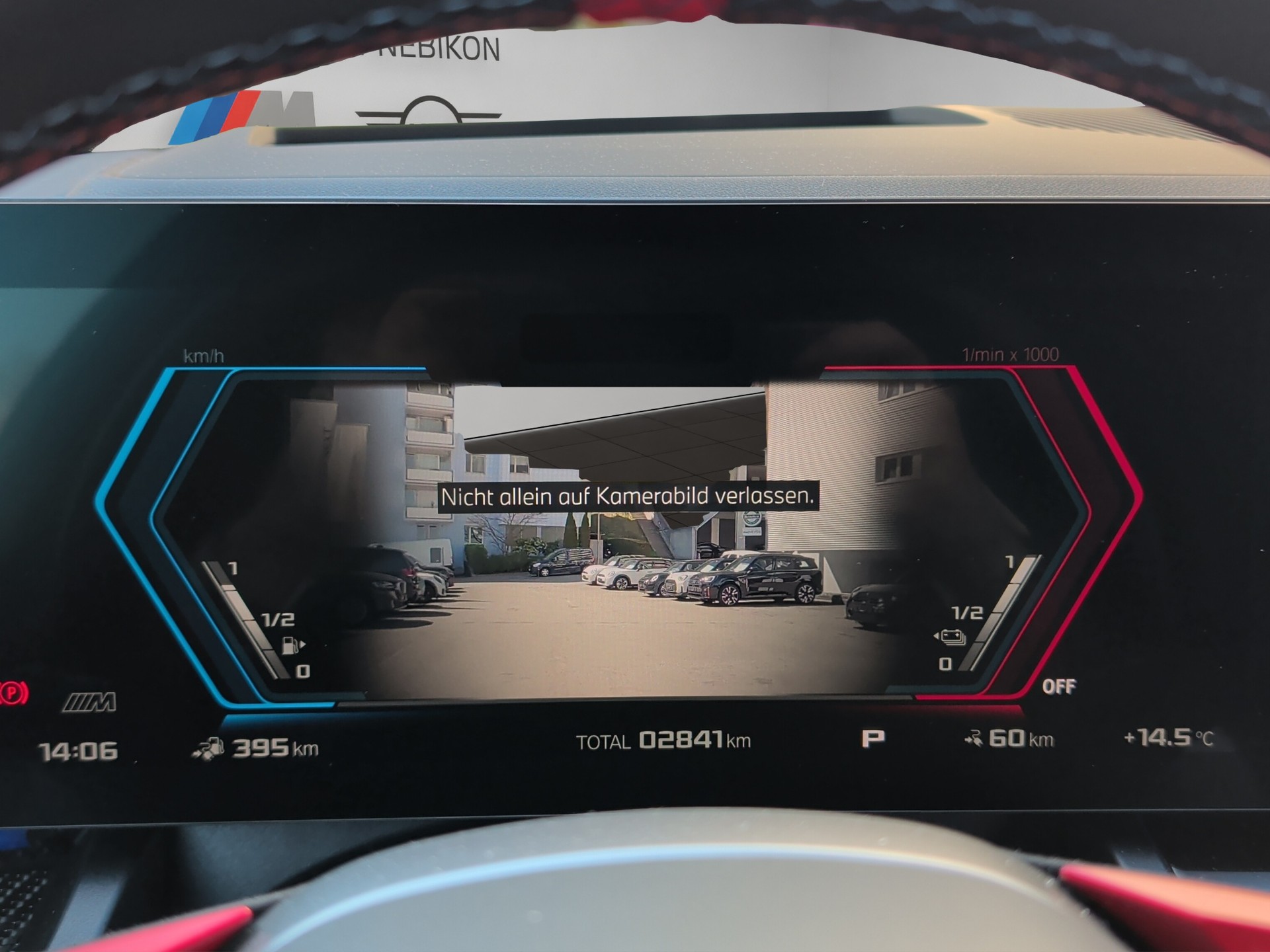 BMW M5 xDrive Touring-image-15
