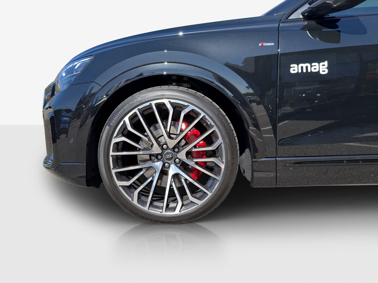 AUDI Q8 SUV TFSI e quattro 290 kW Attraction tiptronic-showroom-element-2