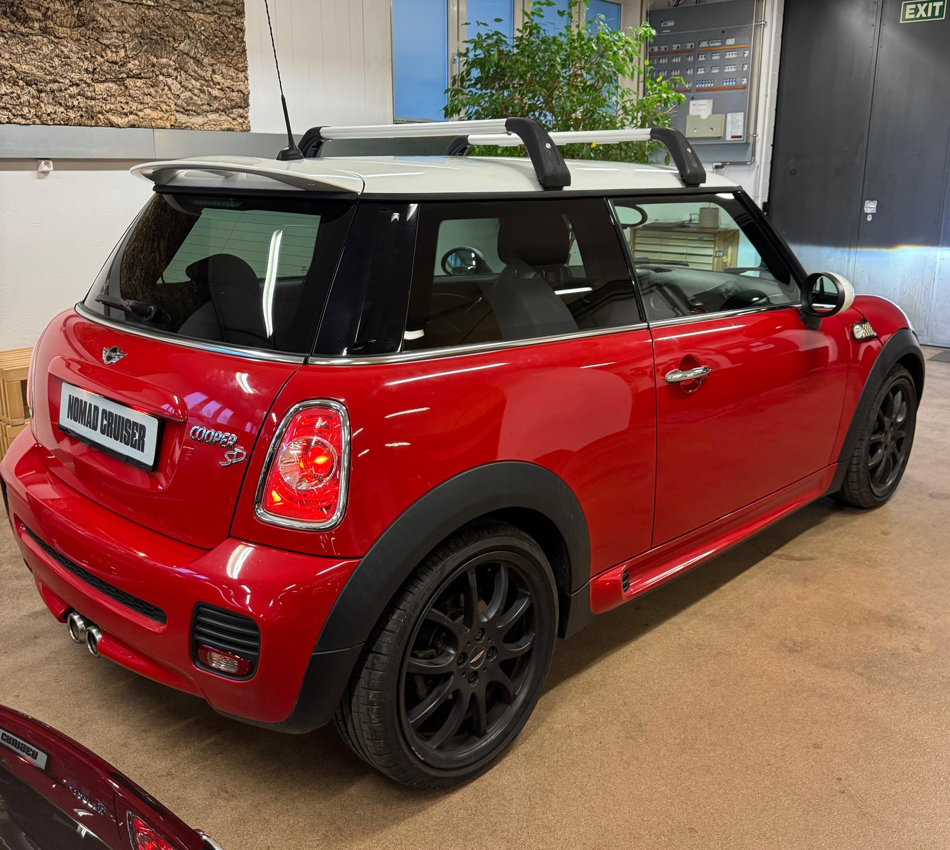 MINI Cooper SD-image-4