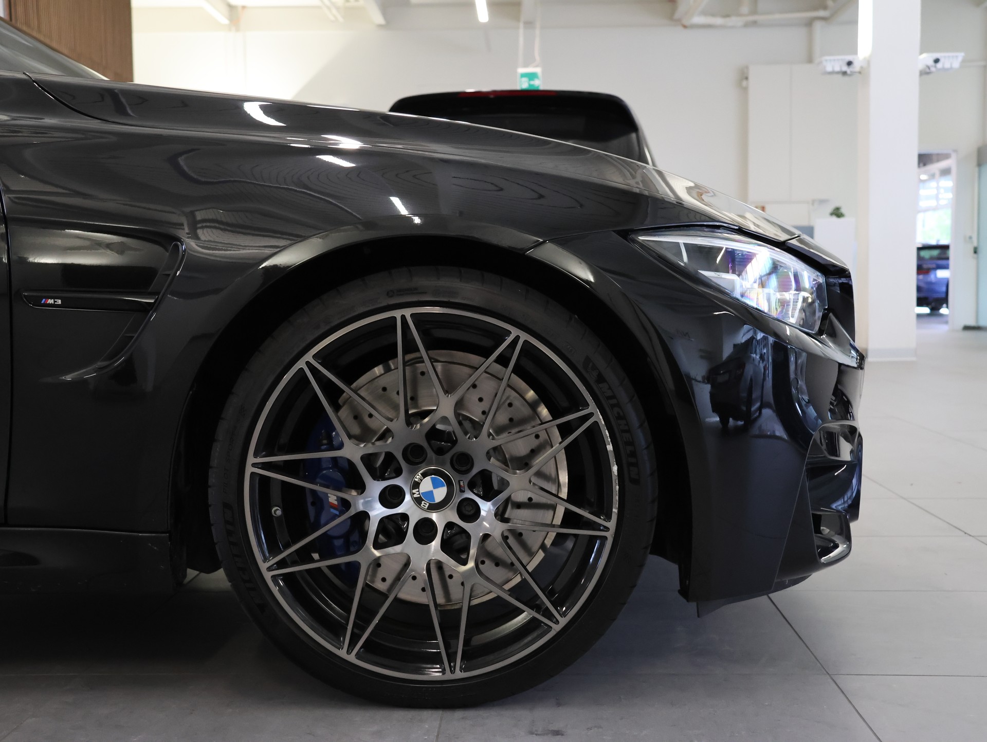 BMW M3 Competition Drivelogic *Harman & Kardon* *Aulitzky Abgassanlage* *M-Performance*-image-7