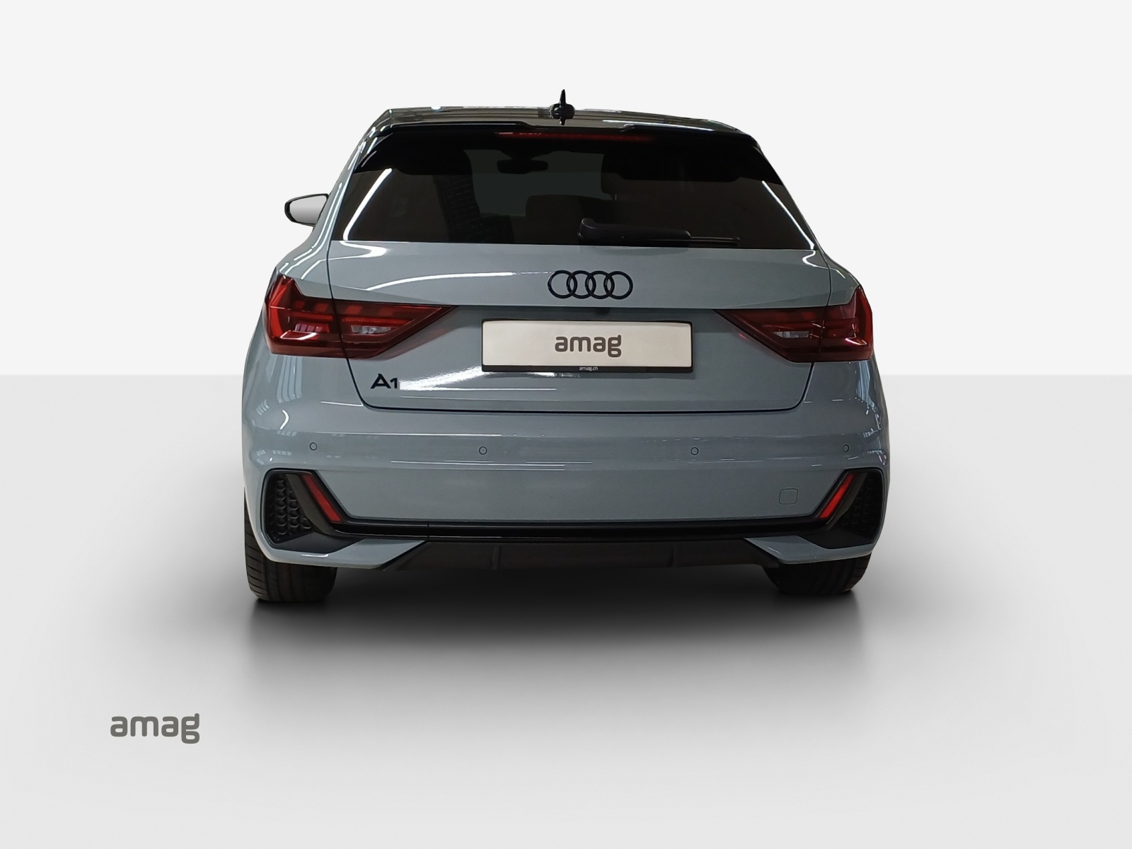 AUDI A1 Sportback 35 TFSI S Line S-tronic-showroom-element-3