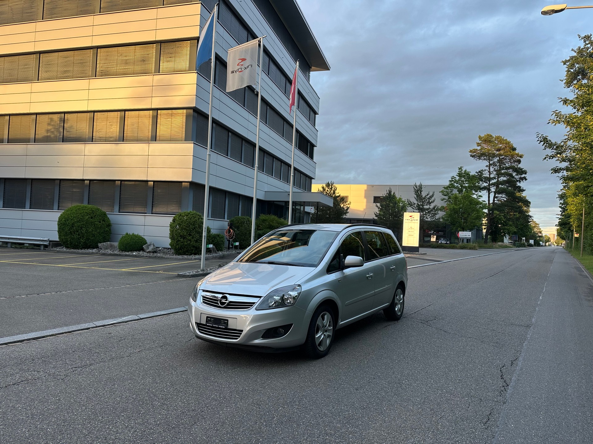 OPEL Zafira 1.8i 16V Enjoy